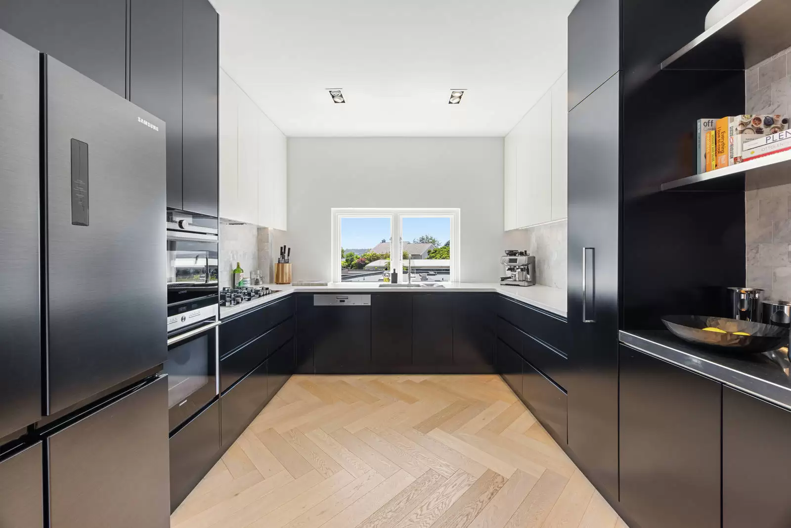 6/17 Sutherland Crescent, Darling Point Leased by Sydney Sotheby's International Realty - image 3