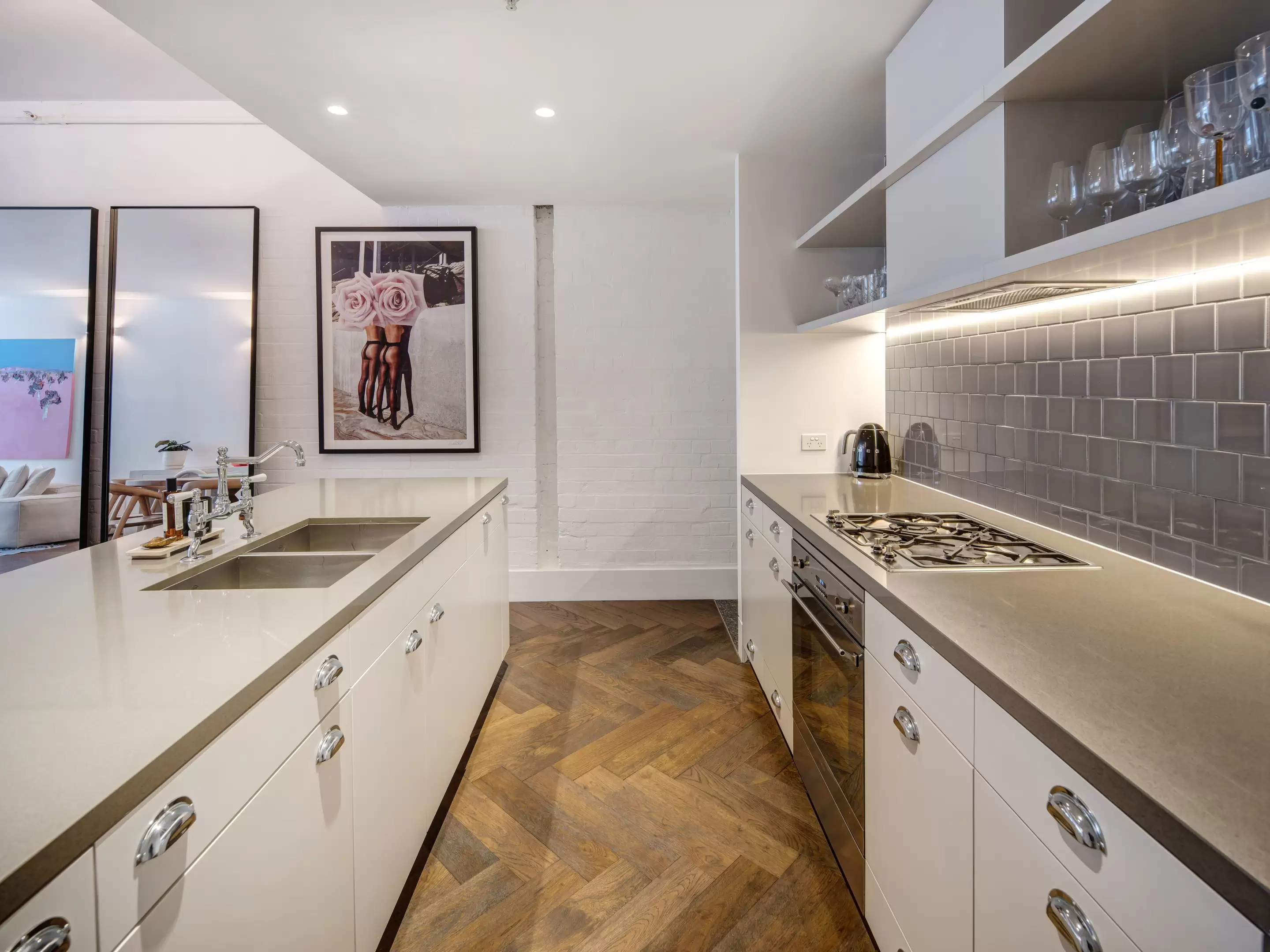 210/117-119 Kippax Street, Surry Hills Sold by Sydney Sotheby's International Realty - image 9