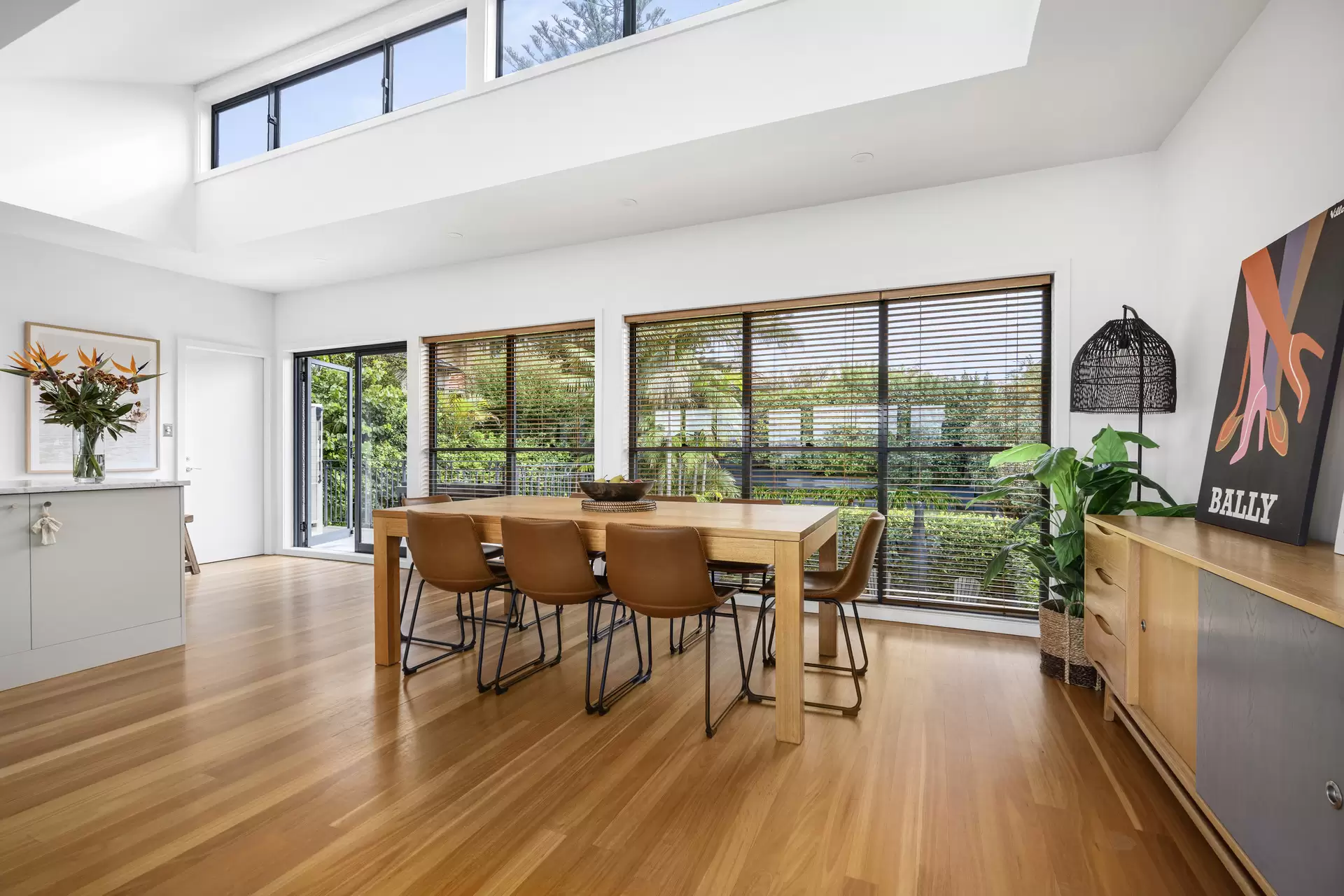2 Moore Street, Coogee Sold by Sydney Sotheby's International Realty - image 5