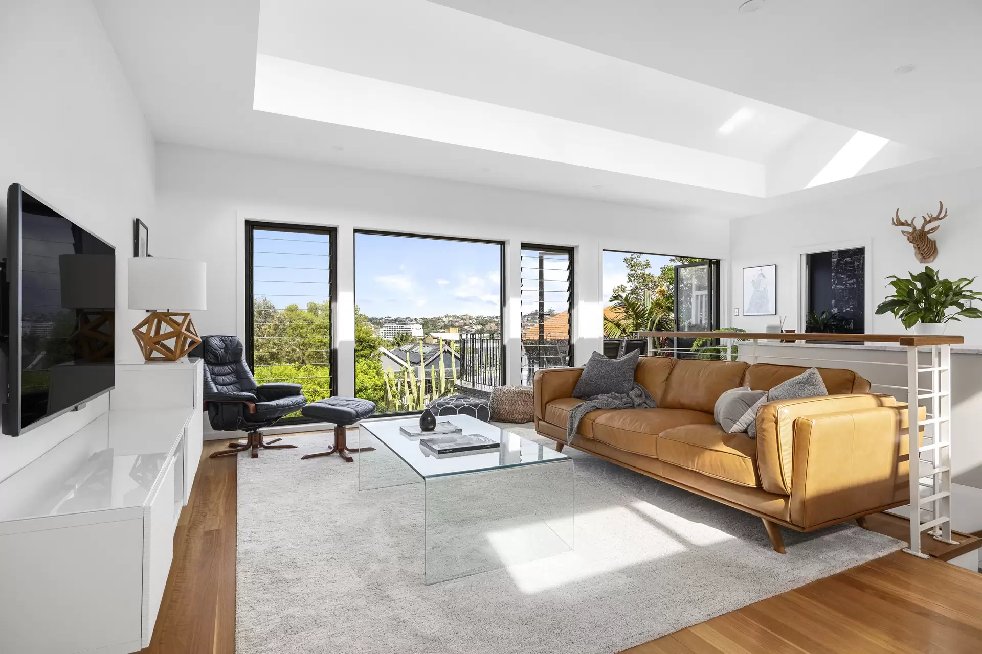 2 Moore Street, Coogee Sold by Sydney Sotheby's International Realty - image 4