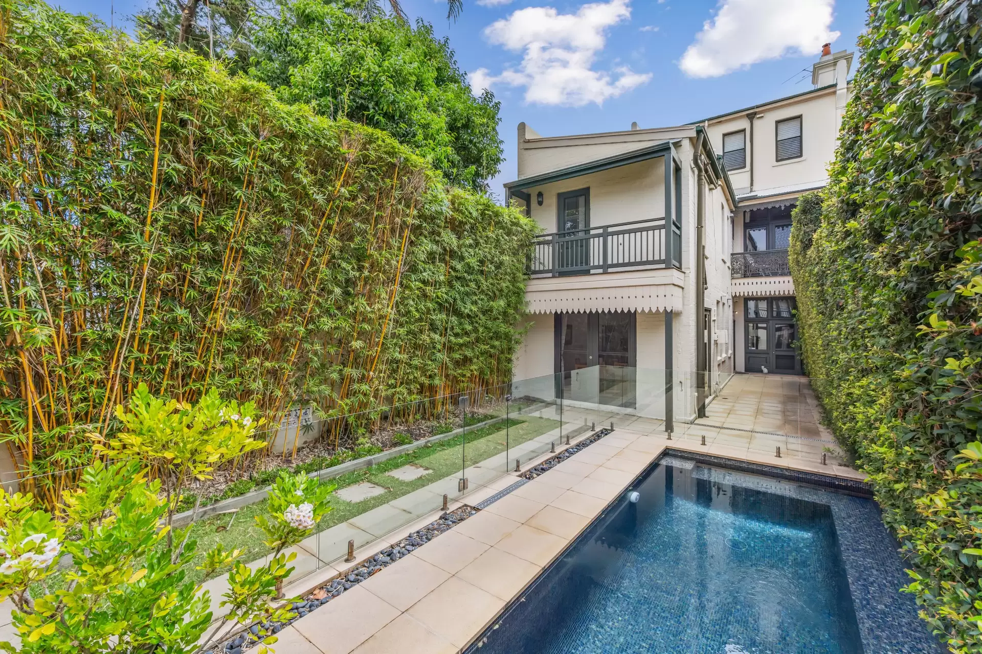 42 The Avenue, Randwick Sold by Sydney Sotheby's International Realty - image 1