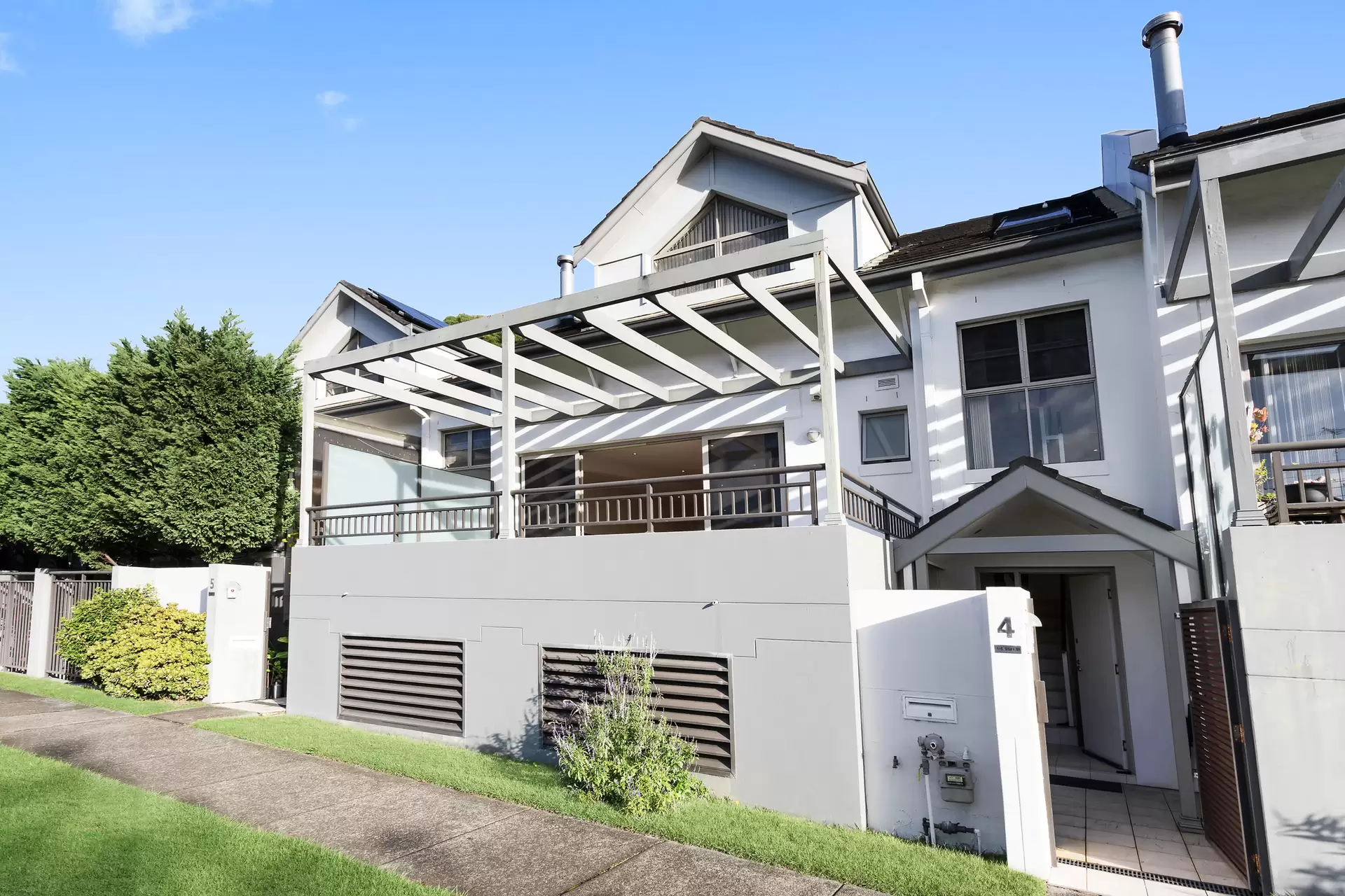 4/1-5 Sturt Street, Kingsford Sold by Sydney Sotheby's International Realty - image 1