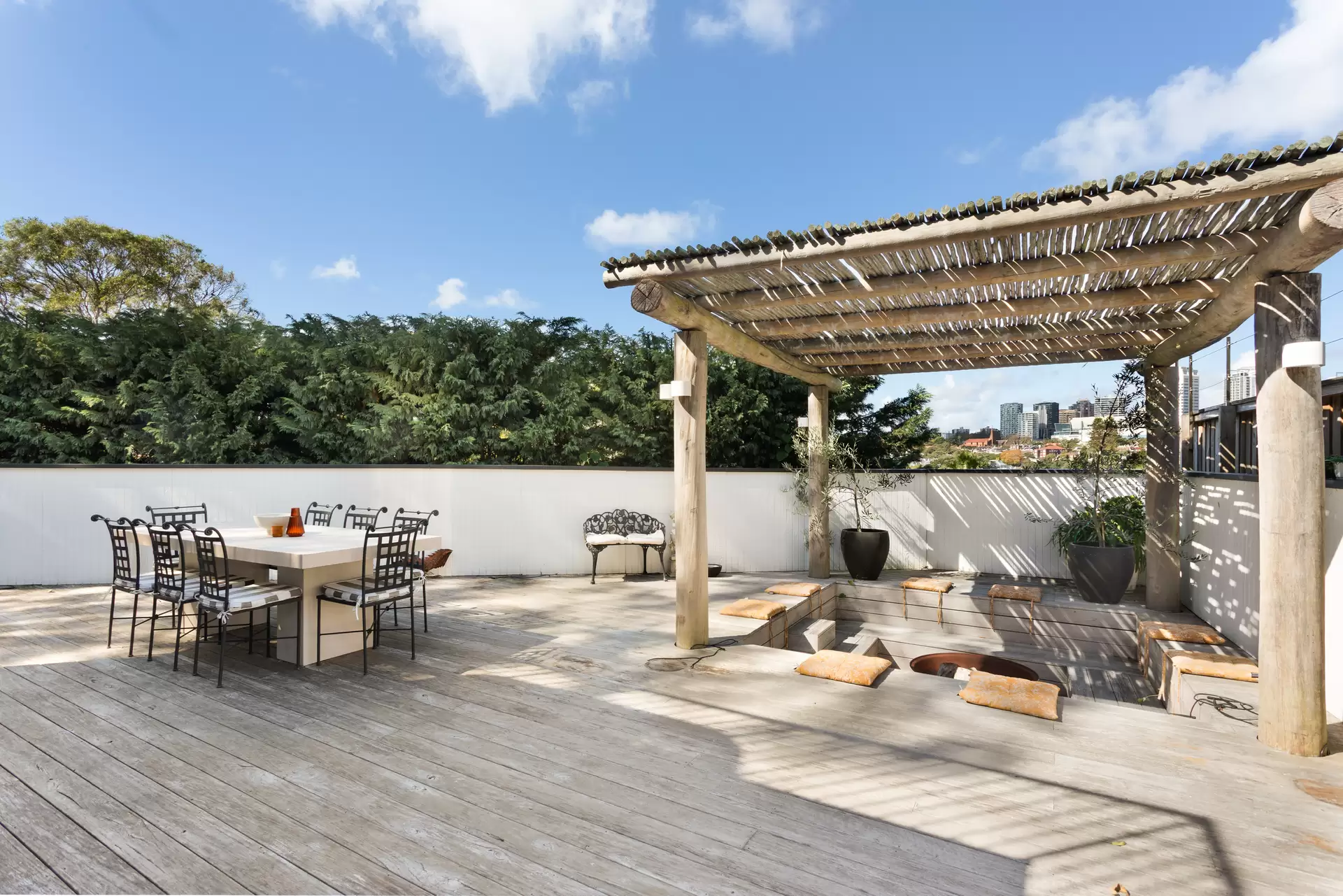 305 Edgecliff Road, Woollahra Sold by Sydney Sotheby's International Realty - image 1