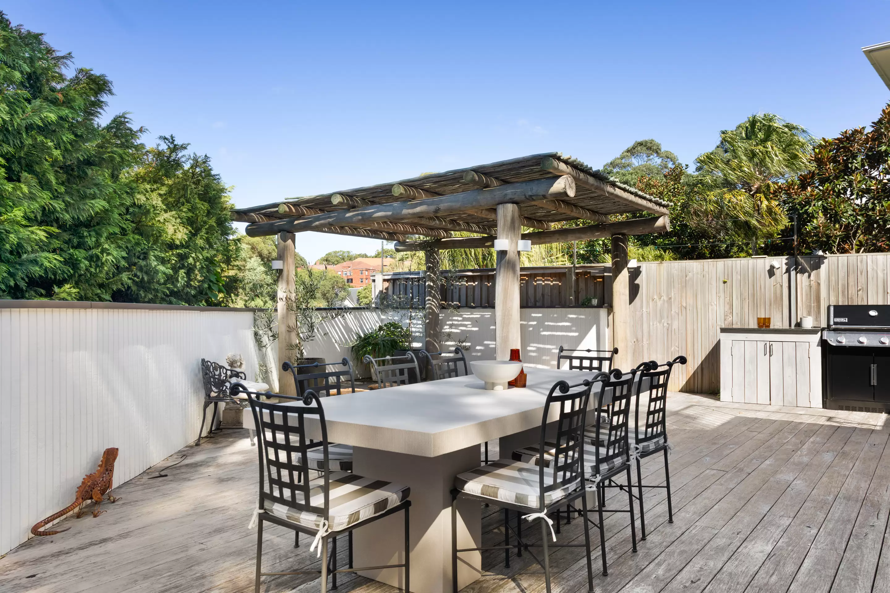 305 Edgecliff Road, Woollahra Sold by Sydney Sotheby's International Realty - image 4