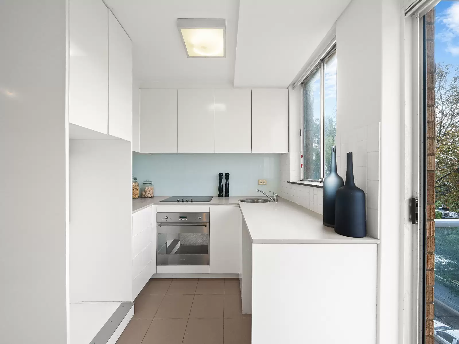 22/186 Sutherland Street, Paddington Sold by Sydney Sotheby's International Realty - image 6