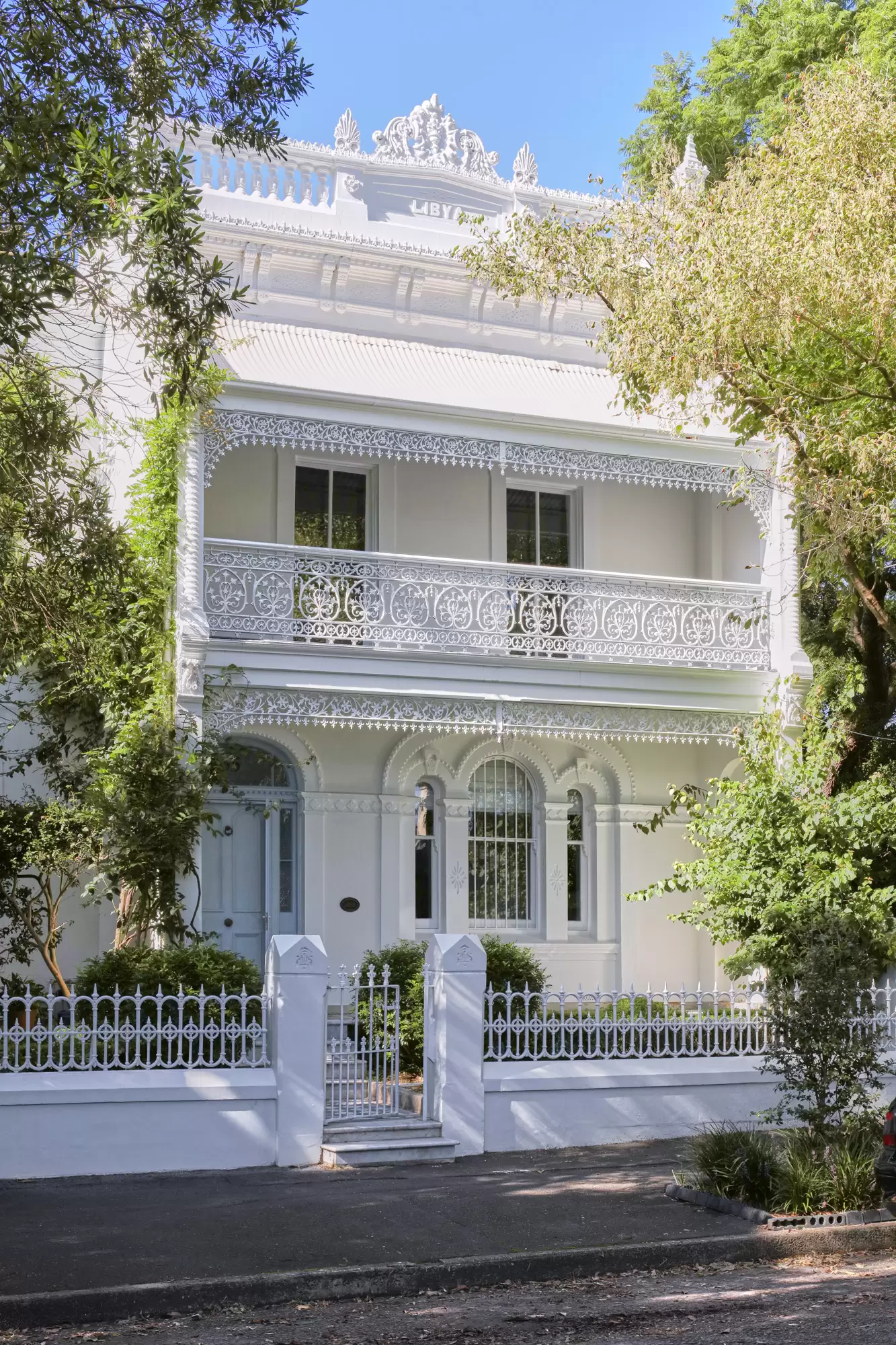 155 Queen Street, Woollahra Sold by Sydney Sotheby's International Realty - image 1