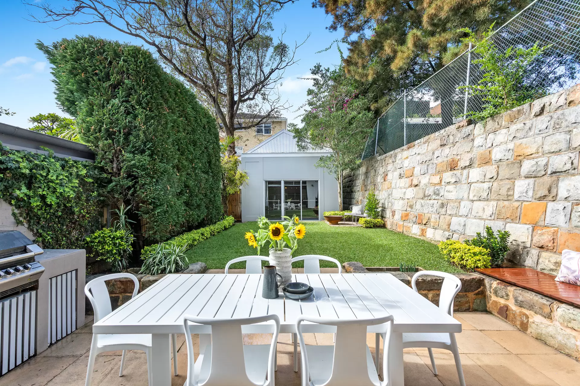 11 Cook Street, Randwick Sold by Sydney Sotheby's International Realty - image 1