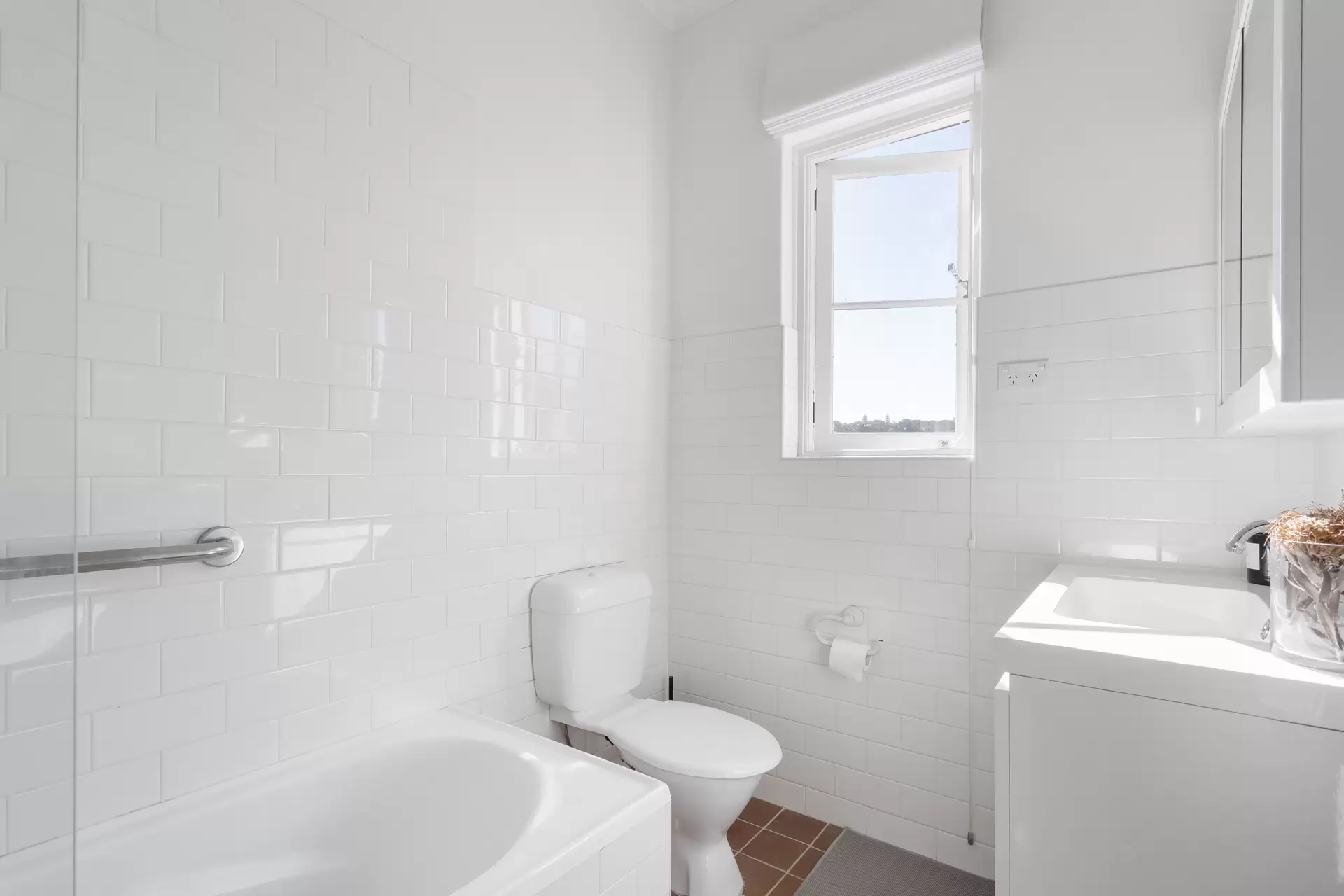 5/24 Chester Street, Woollahra Sold by Sydney Sotheby's International Realty - image 1