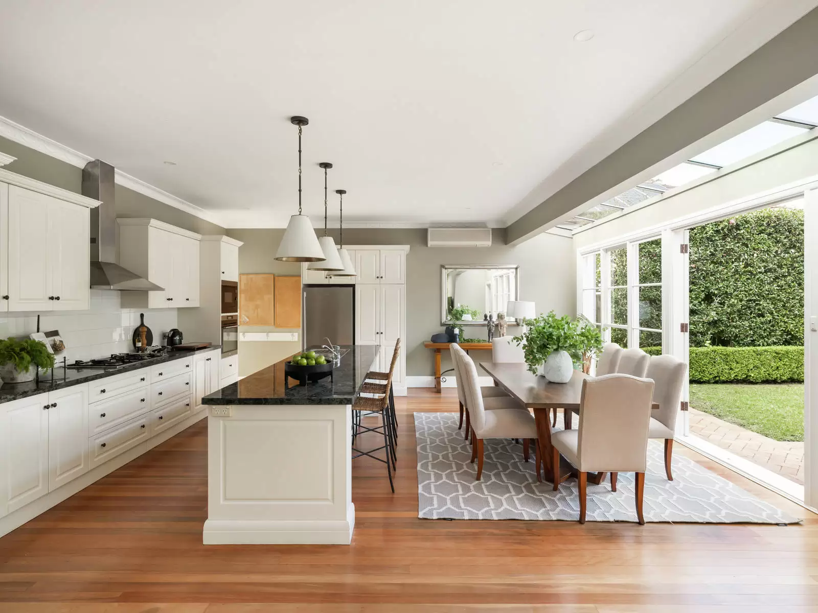 59 Owen Street, East Lindfield Sold by Sydney Sotheby's International Realty - image 2