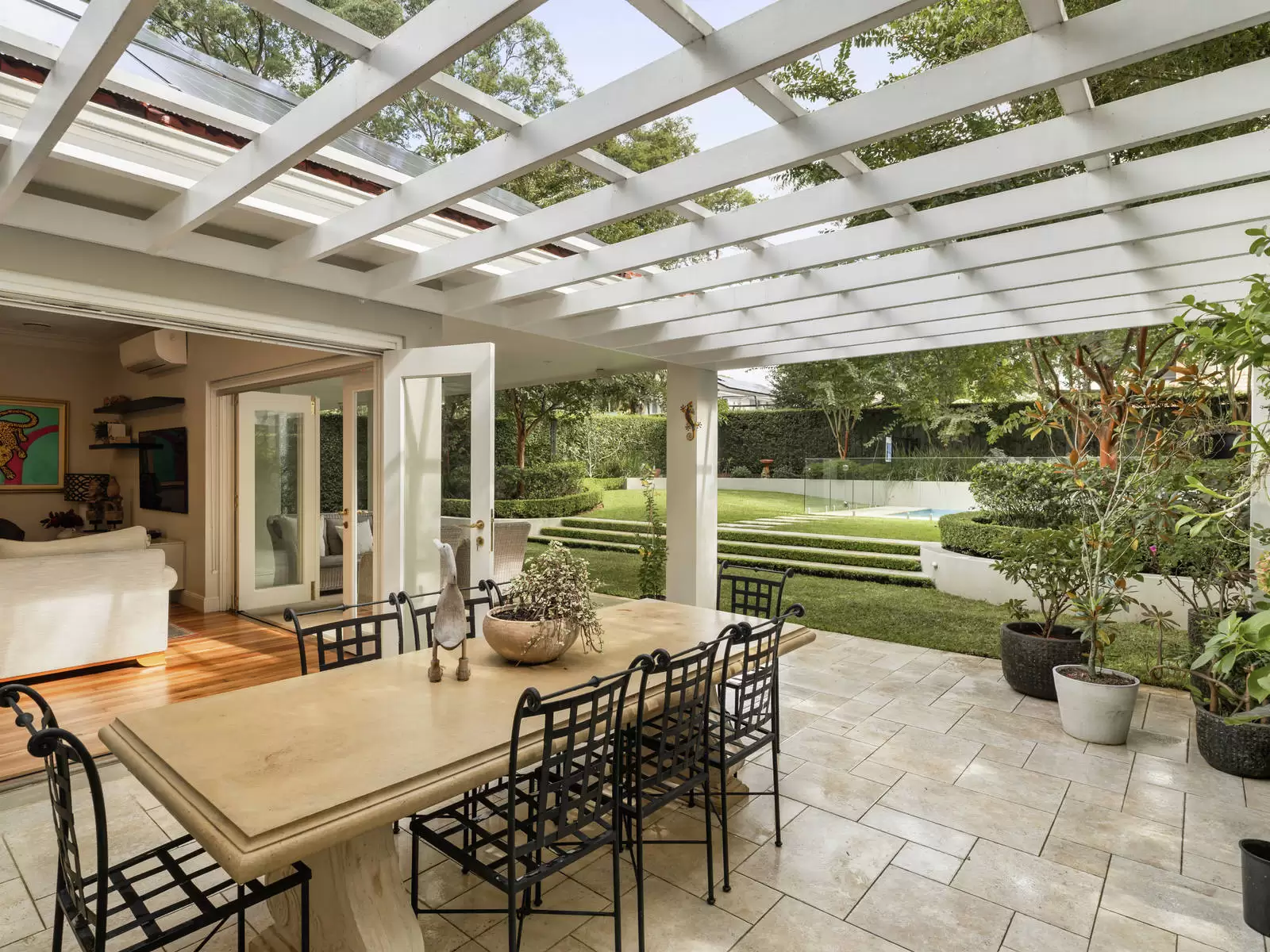 19 Hamilton Parade, Pymble Sold by Sydney Sotheby's International Realty - image 4