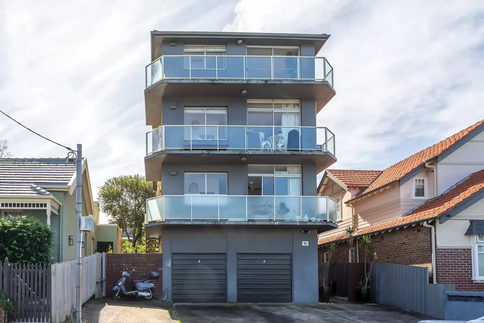 4/16 Belgrave Street, Bronte Sold by Sydney Sotheby's International Realty - image 1