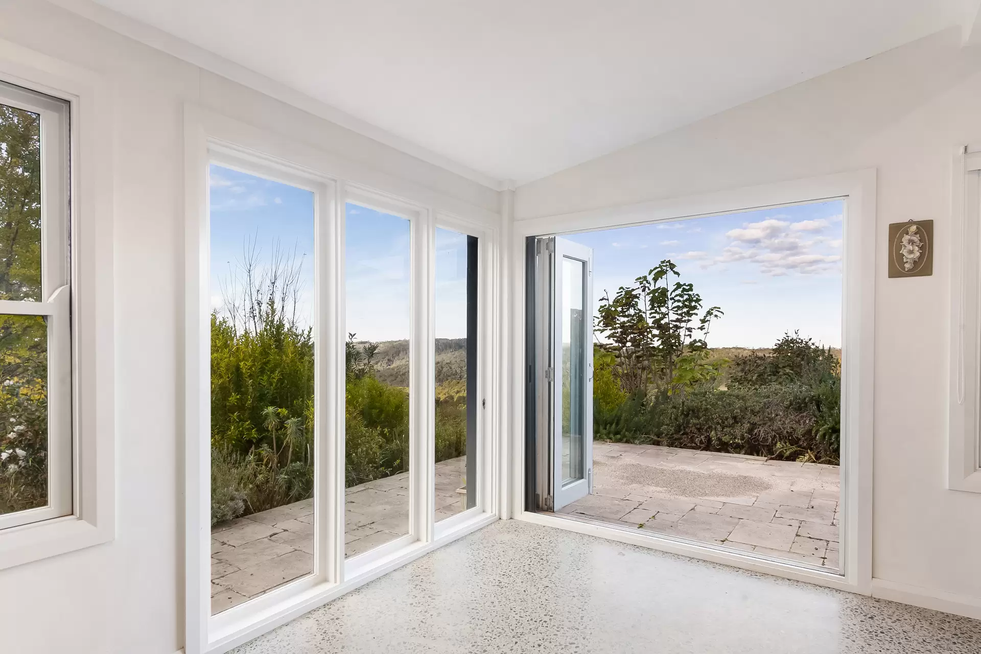 1639 Caoura Road, Tallong Sold by Sydney Sotheby's International Realty - image 10