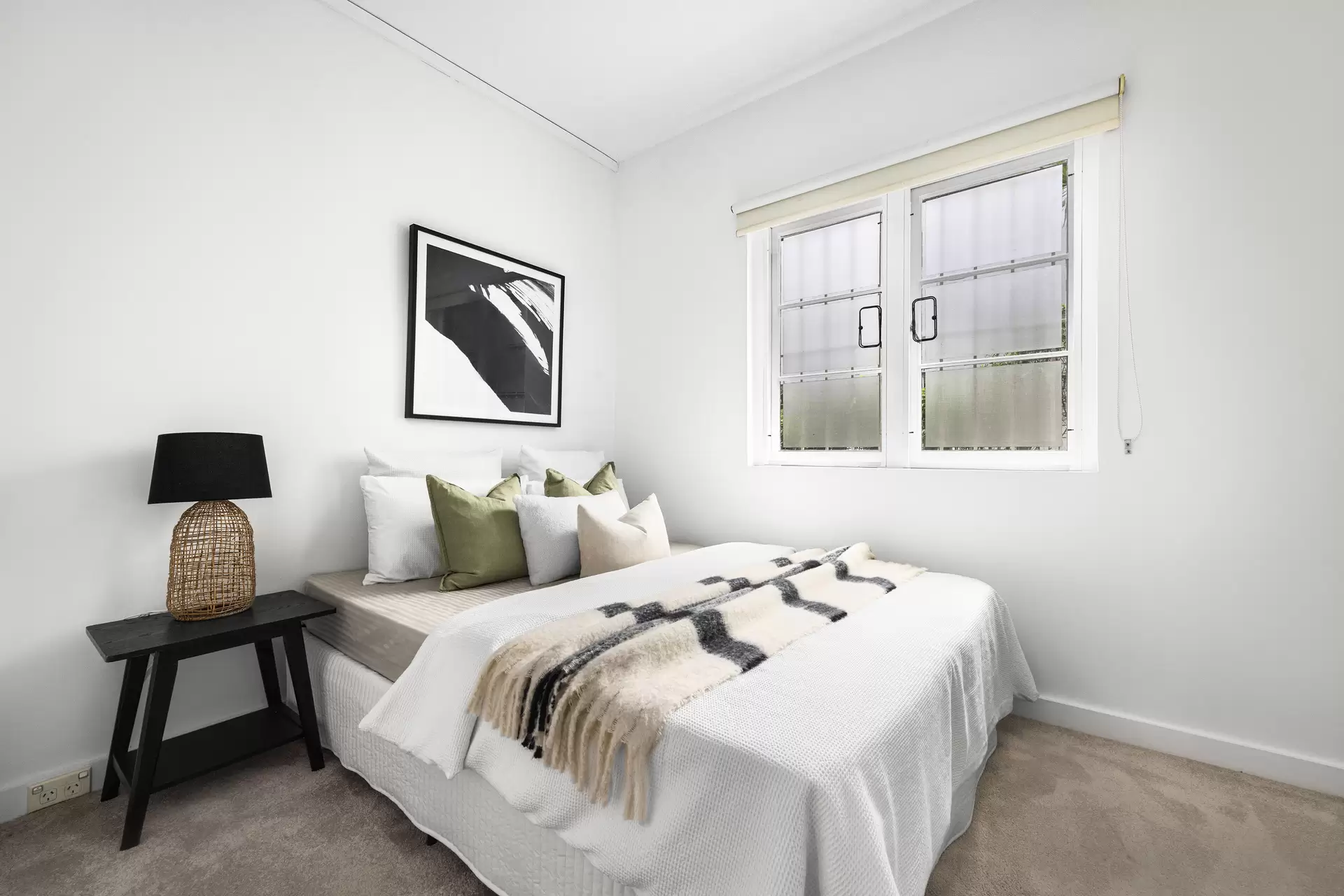 2/320 Edgecliff Road, Woollahra Sold by Sydney Sotheby's International Realty - image 6