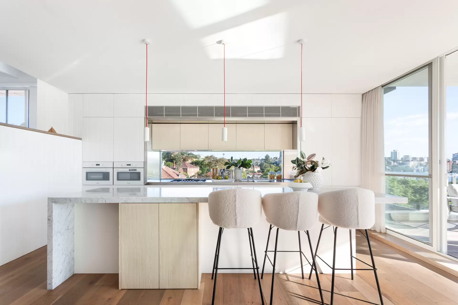 15/535 New South Head Road, Double Bay Sold by Sydney Sotheby's International Realty - image 1