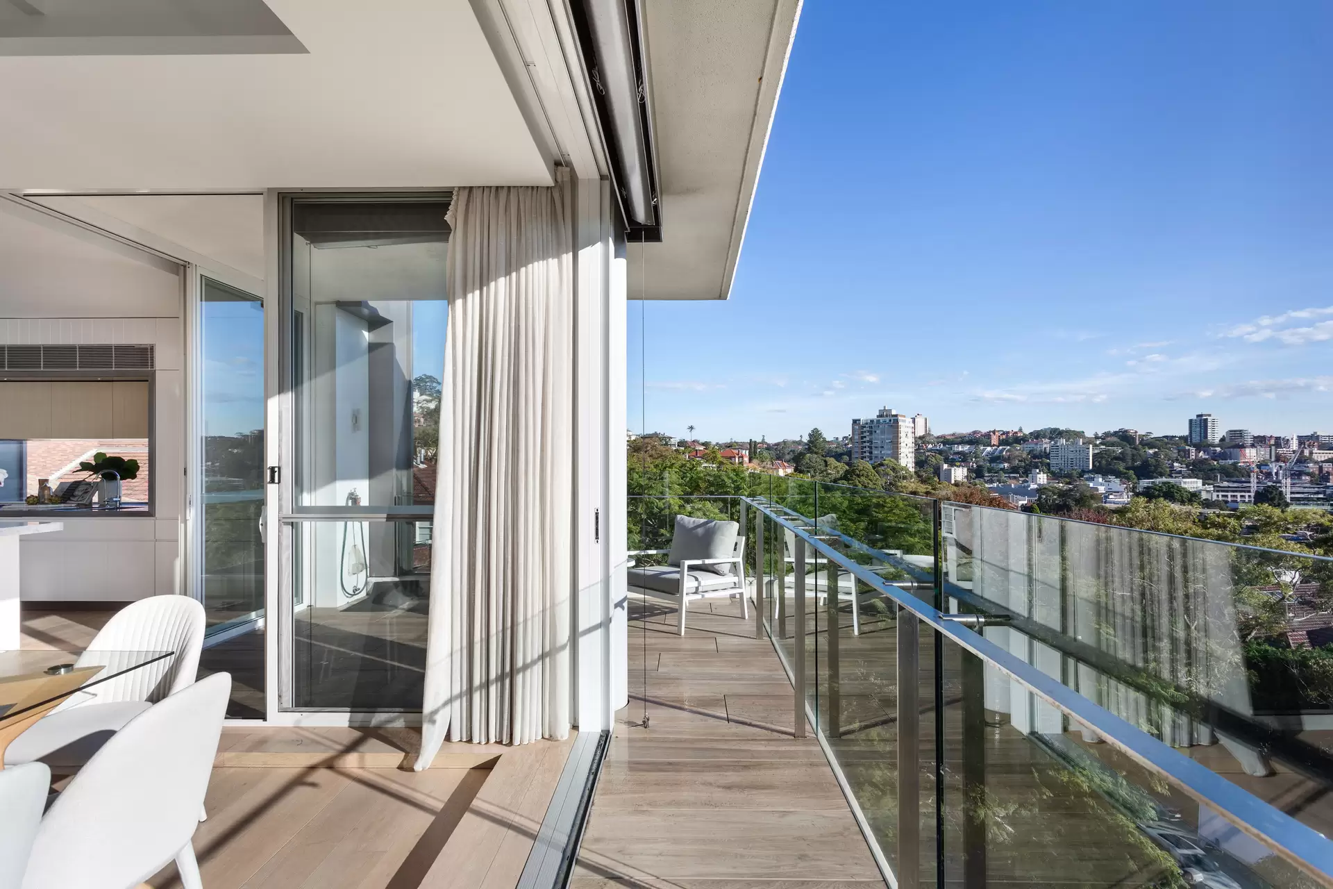 15/535 New South Head Road, Double Bay Sold by Sydney Sotheby's International Realty - image 1