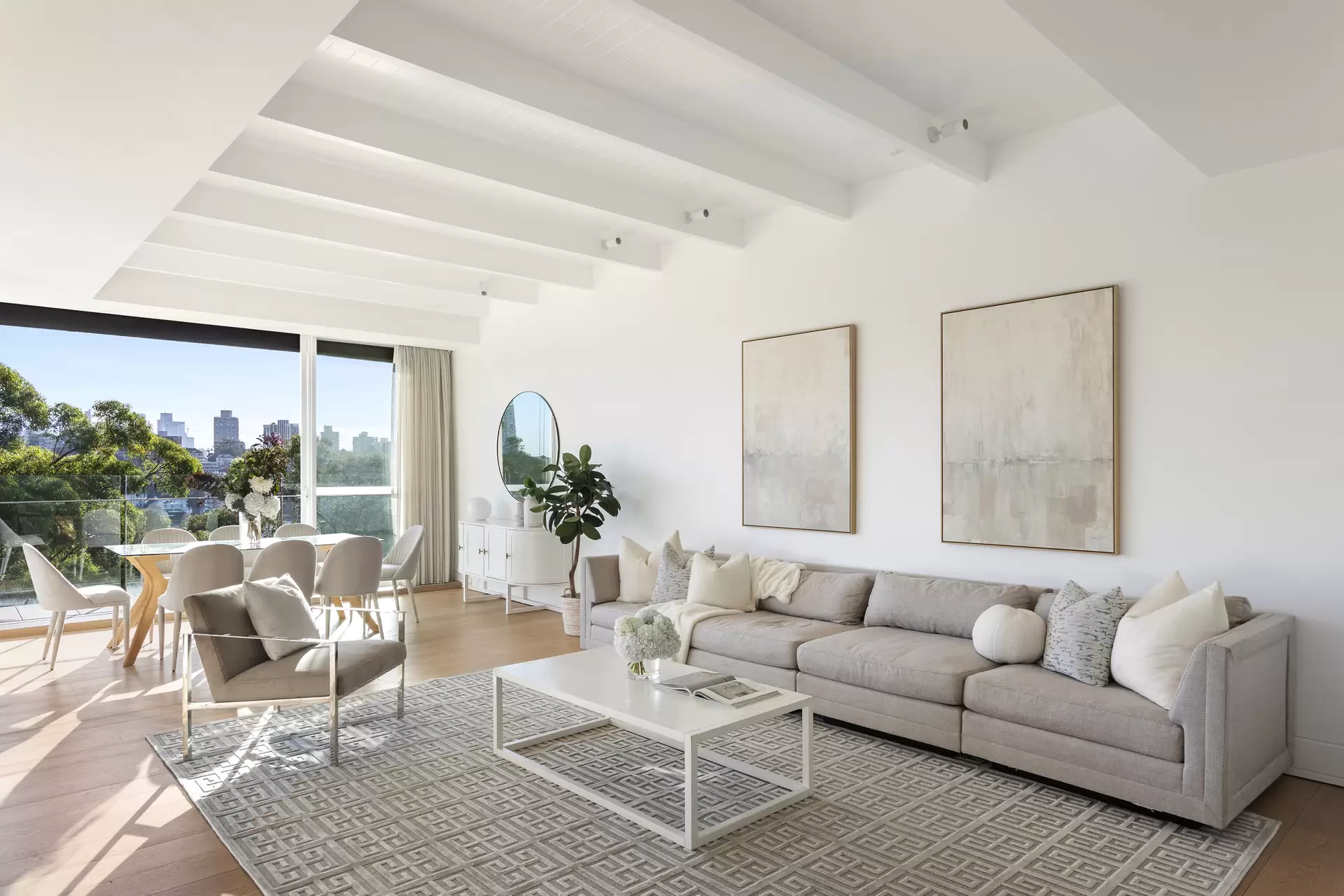 15/535 New South Head Road, Double Bay Sold by Sydney Sotheby's International Realty - image 1