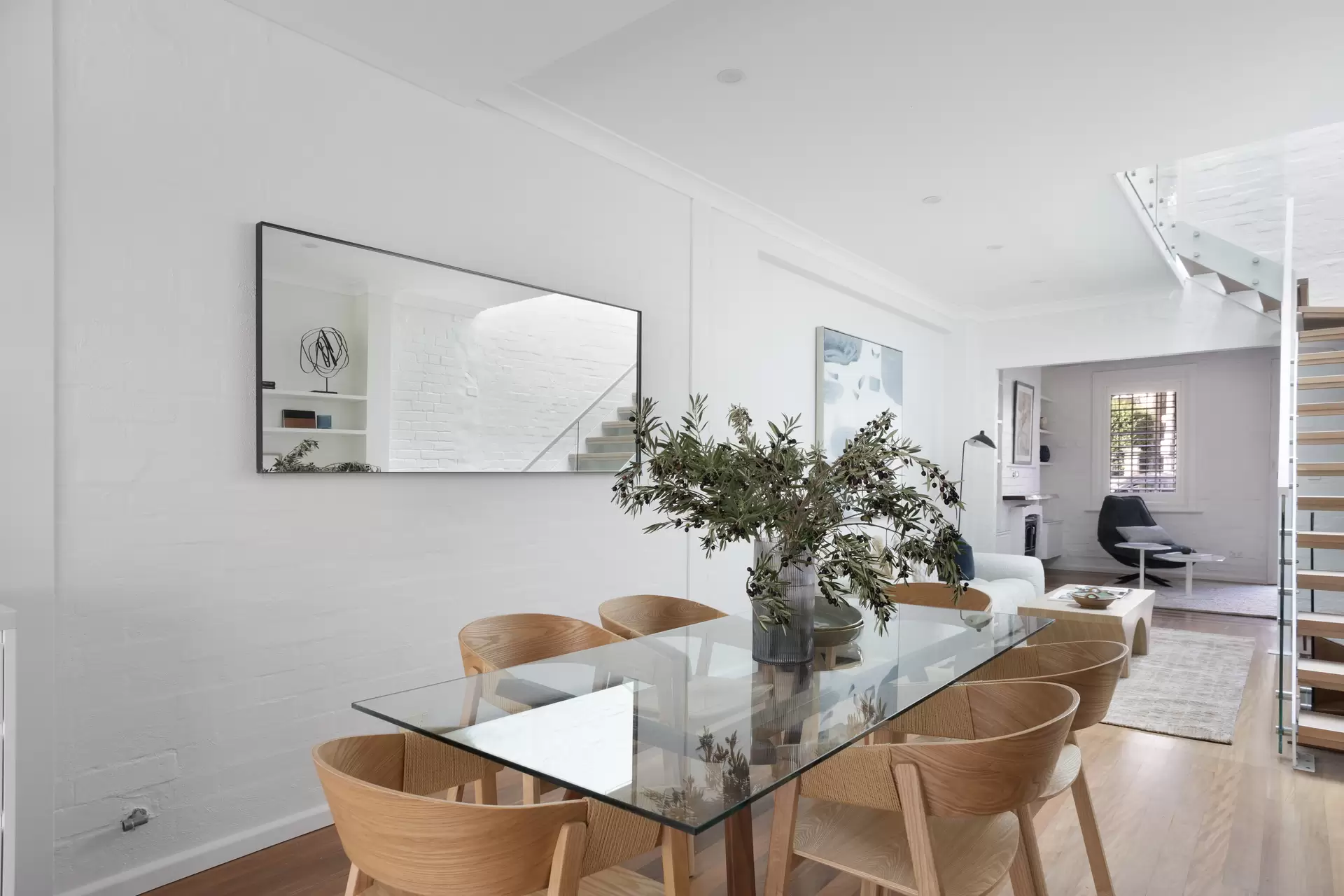 80 Holdsworth Street, Woollahra Sold by Sydney Sotheby's International Realty - image 1