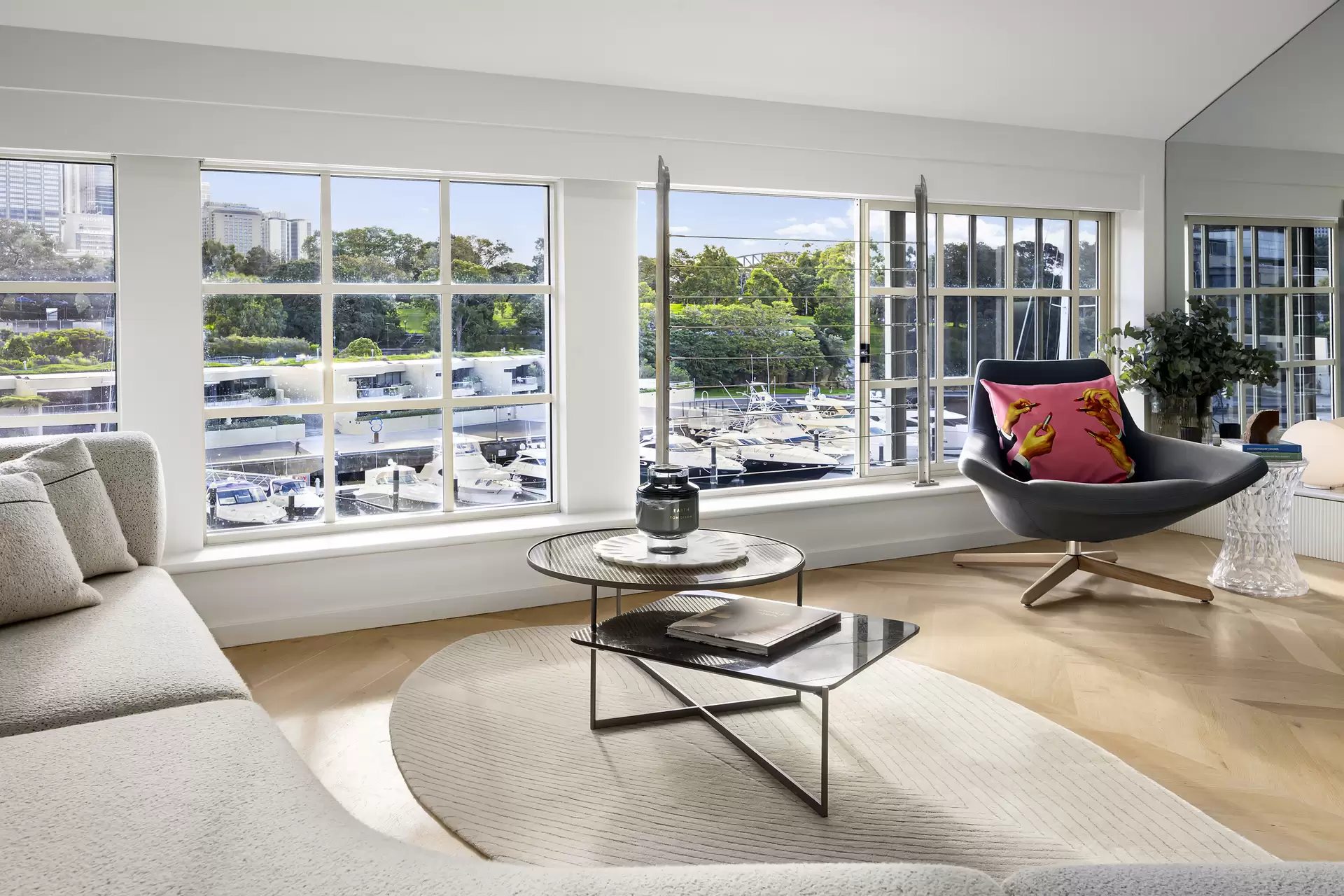 503/6E Cowper Wharf Roadway, Woolloomooloo Sold by Sydney Sotheby's International Realty - image 2