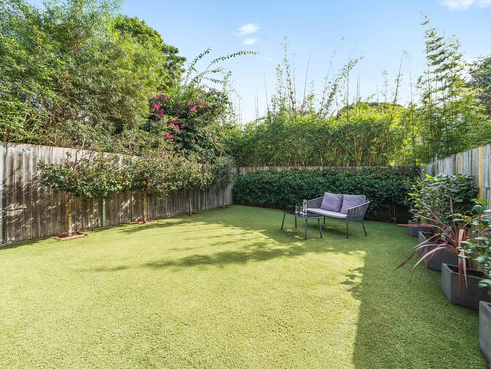96 Wellington Street, Bondi Beach Sold by Sydney Sotheby's International Realty - image 1