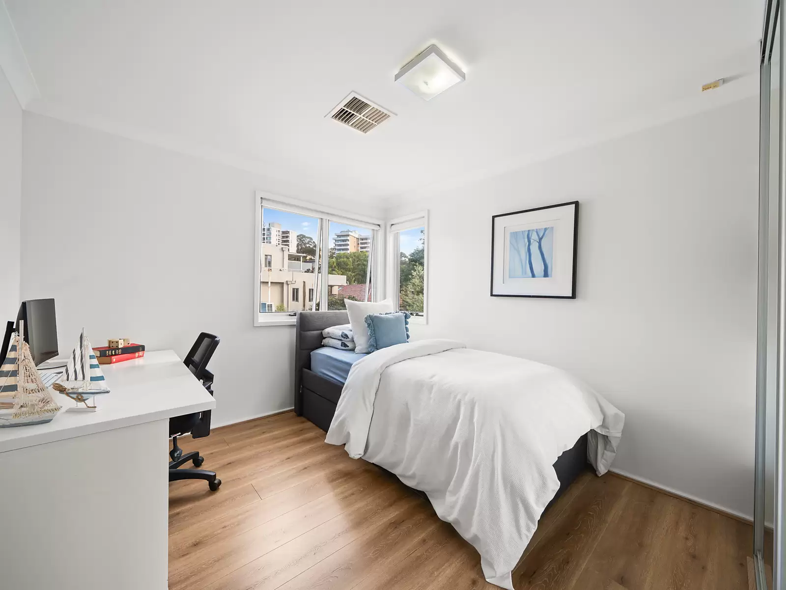 96 Wellington Street, Bondi Beach Sold by Sydney Sotheby's International Realty - image 12