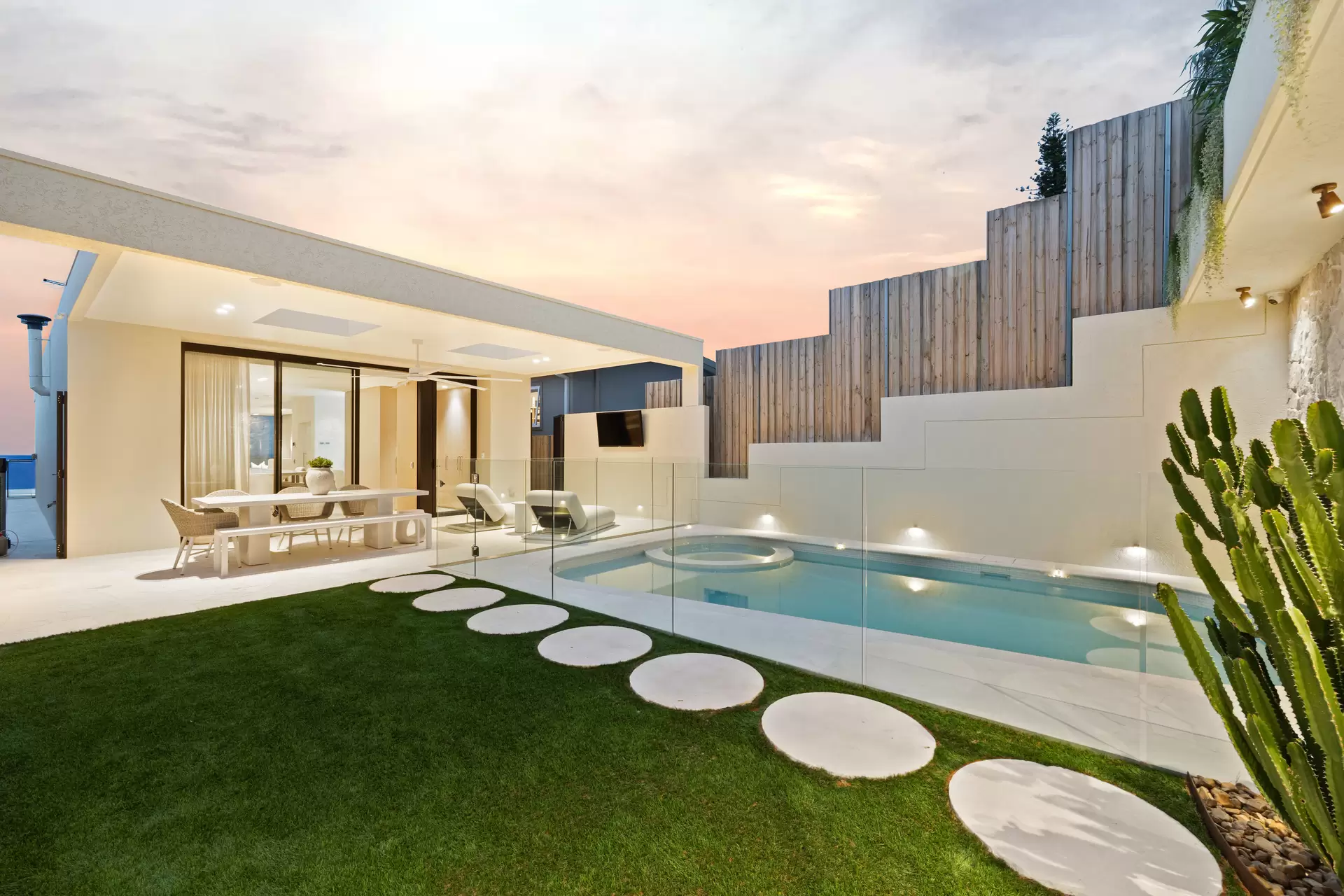 28 Wolseley Road, South Coogee Sold by Sydney Sotheby's International Realty - image 27
