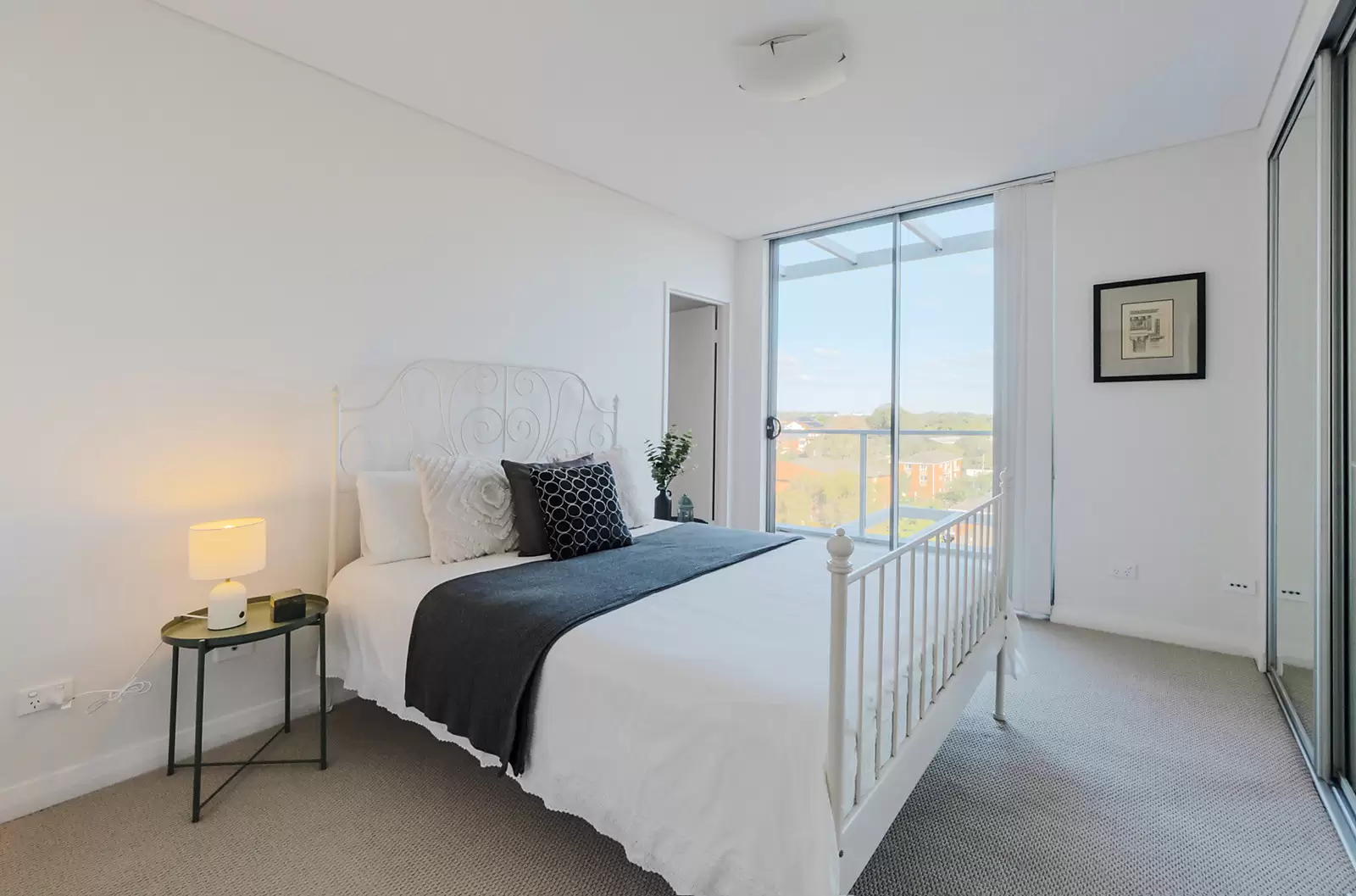 606/15 Flack Avenue, Hillsdale Sold by Sydney Sotheby's International Realty - image 8