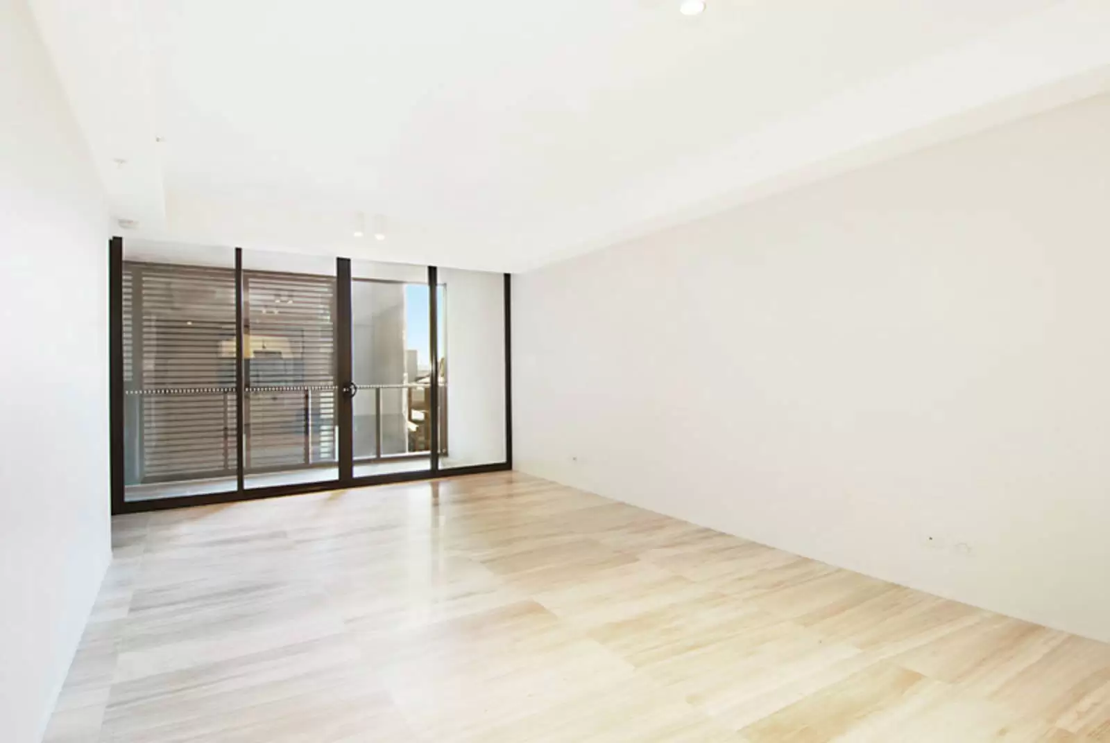 S605/178 Thomas Street, Haymarket Leased by Sydney Sotheby's International Realty - image 2
