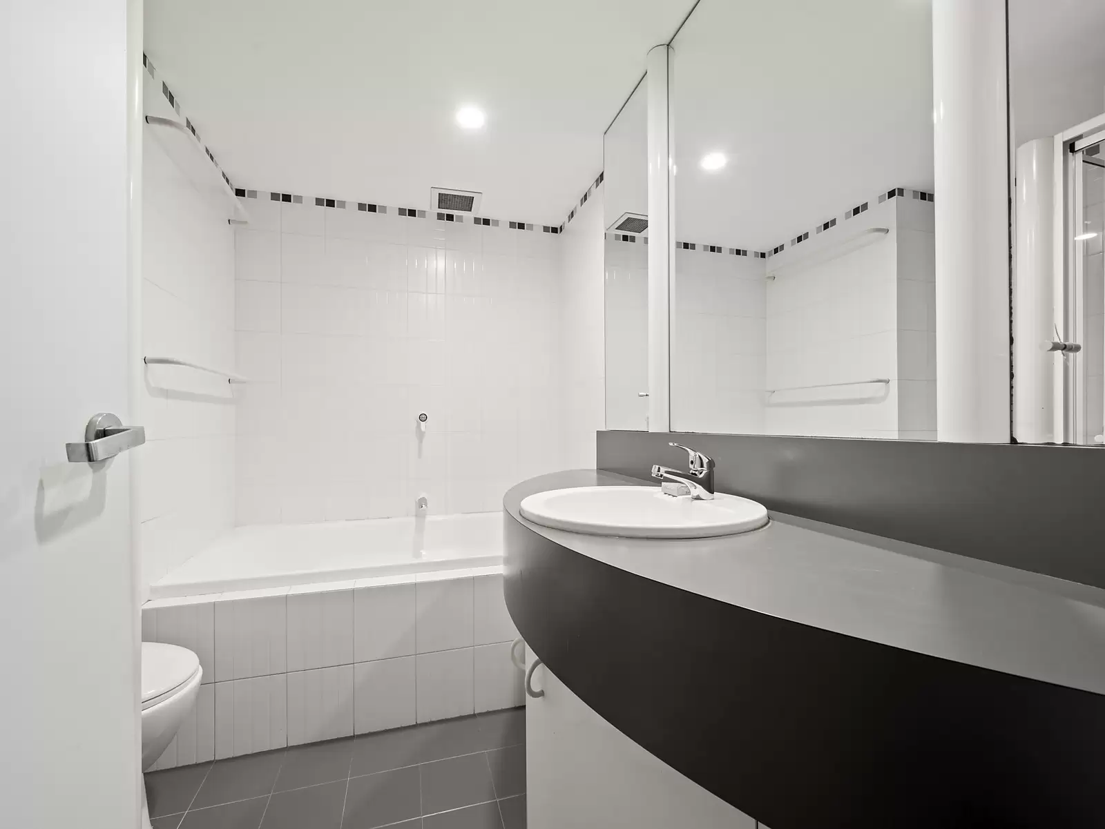 33/16-18 Rosemont Avenue, Woollahra Sold by Sydney Sotheby's International Realty - image 14