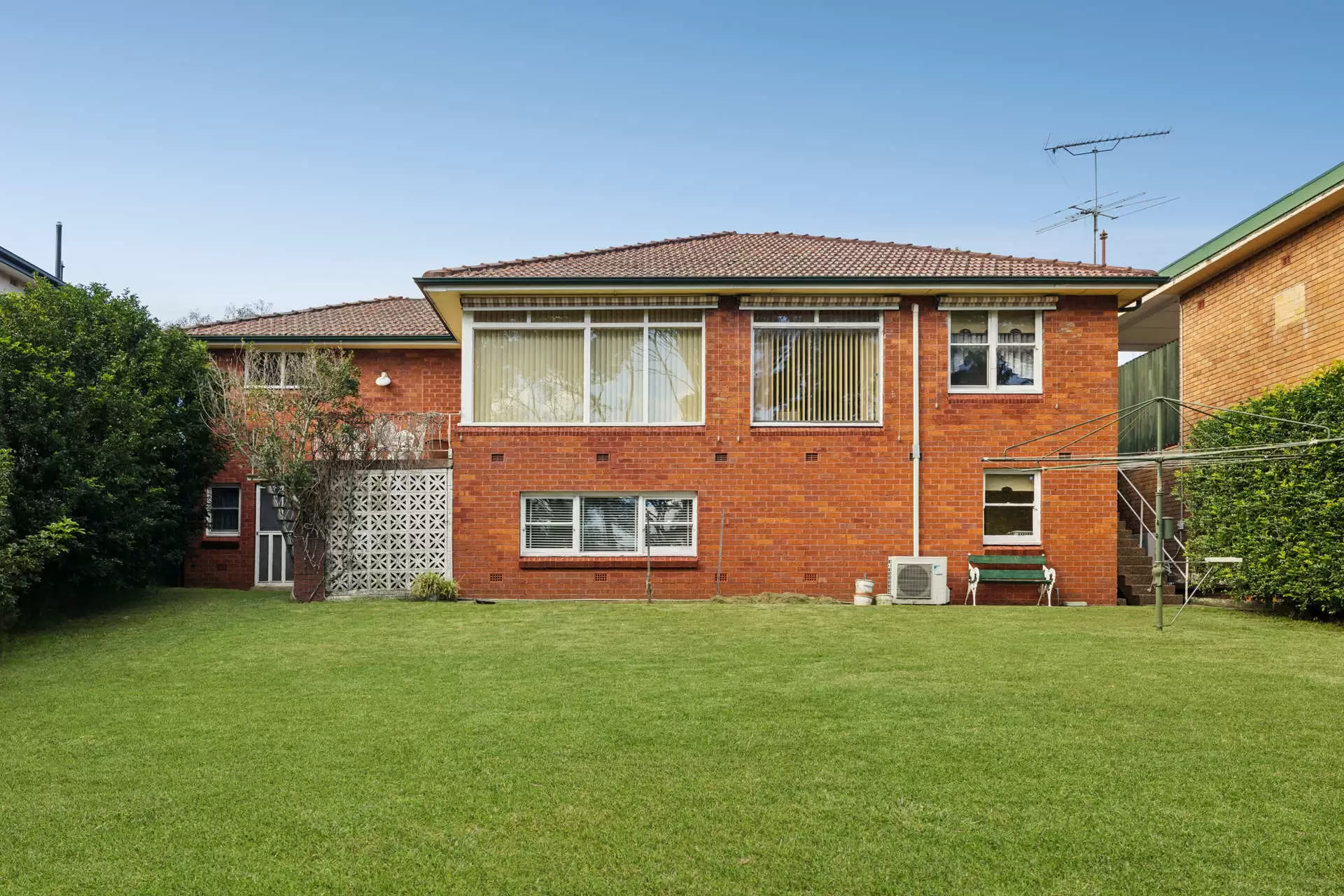 140 Tunstall Avenue, Kingsford Sold by Sydney Sotheby's International Realty - image 8