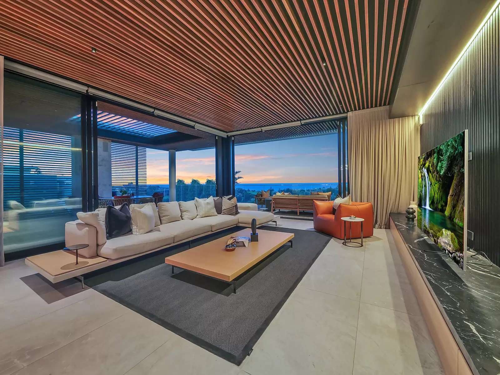 8 McMaster Place, Little Bay For Sale by Sydney Sotheby's International Realty - image 3