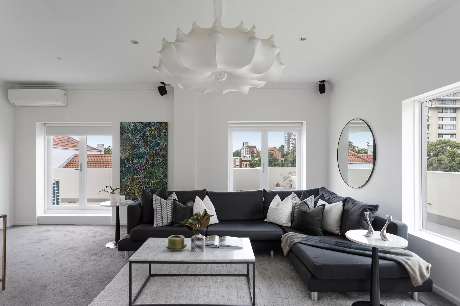 13/164 New South Head Road, Edgecliff Sold by Sydney Sotheby's International Realty - image 1