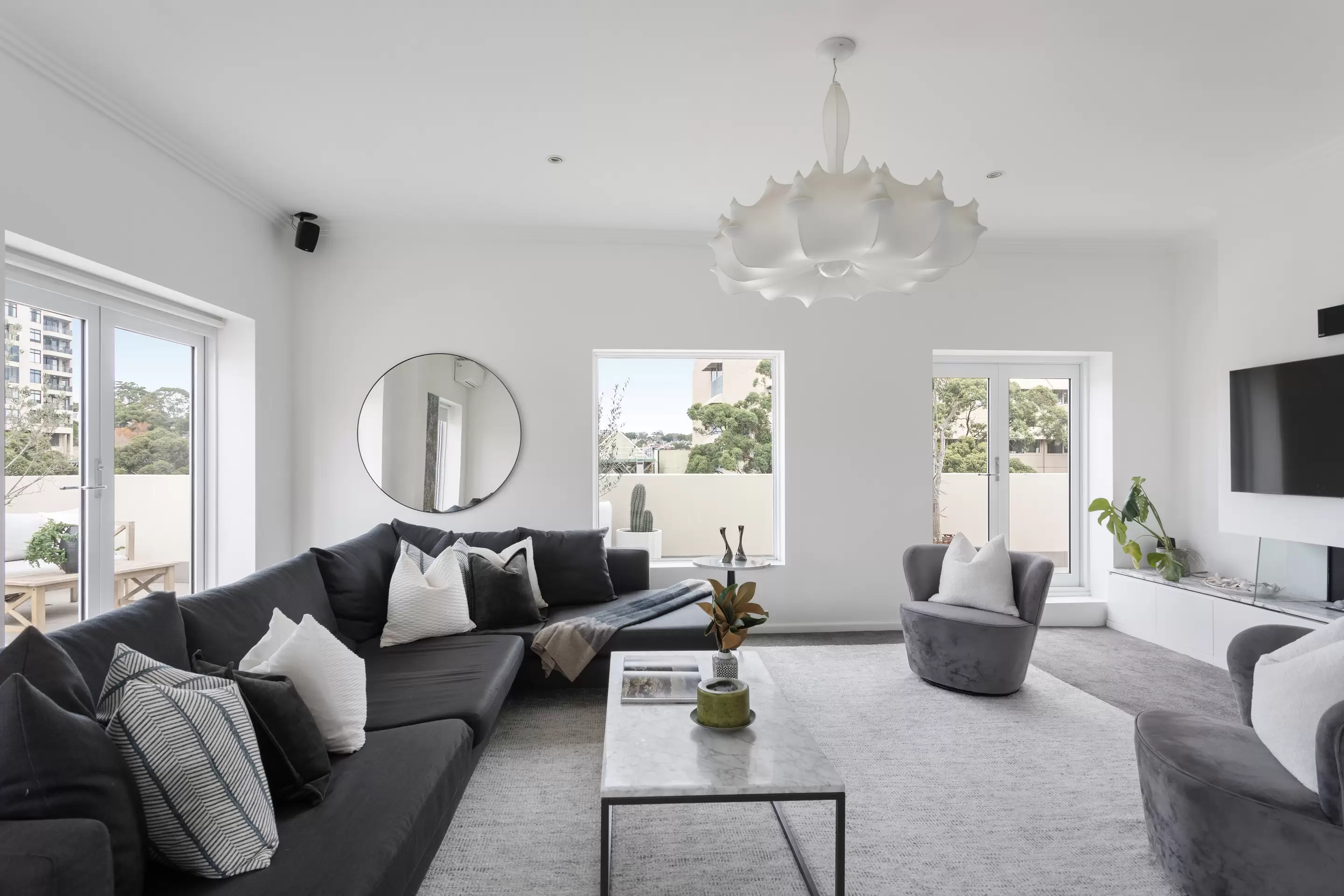13/164 New South Head Road, Edgecliff Sold by Sydney Sotheby's International Realty - image 7
