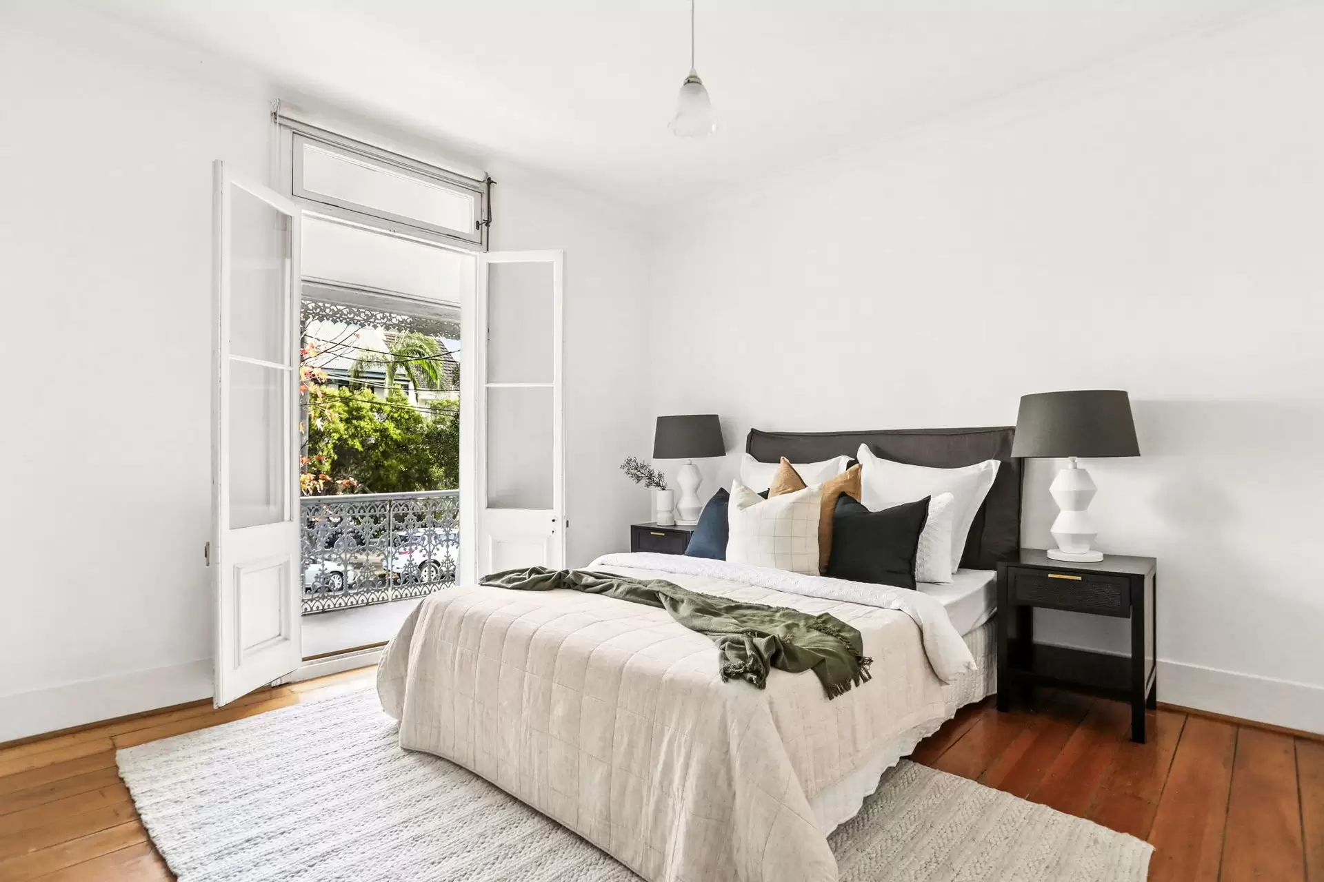 156 Windsor Street, Paddington Sold by Sydney Sotheby's International Realty - image 5