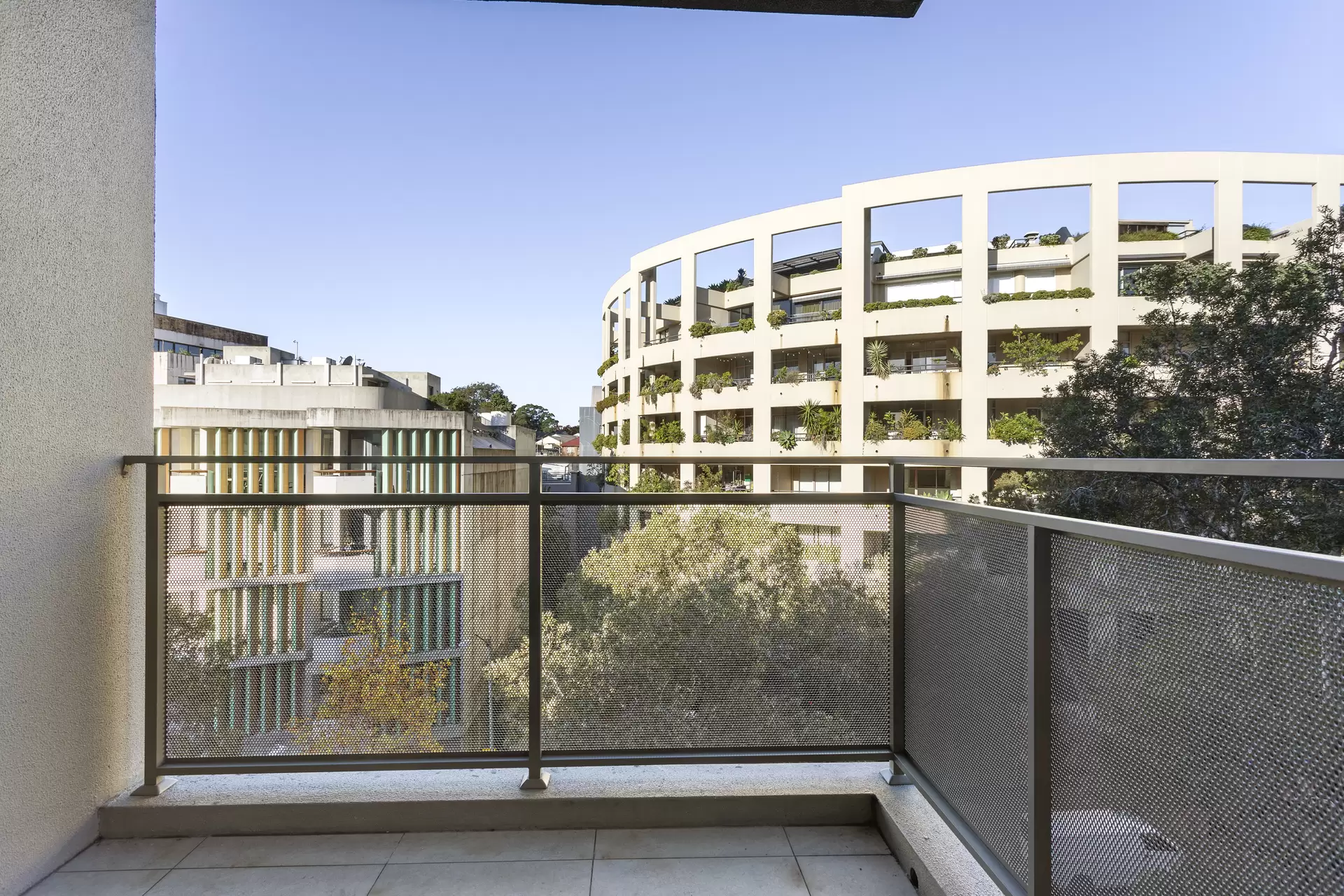 302/481-483 Elizabeth Street, Surry Hills Sold by Sydney Sotheby's International Realty - image 1