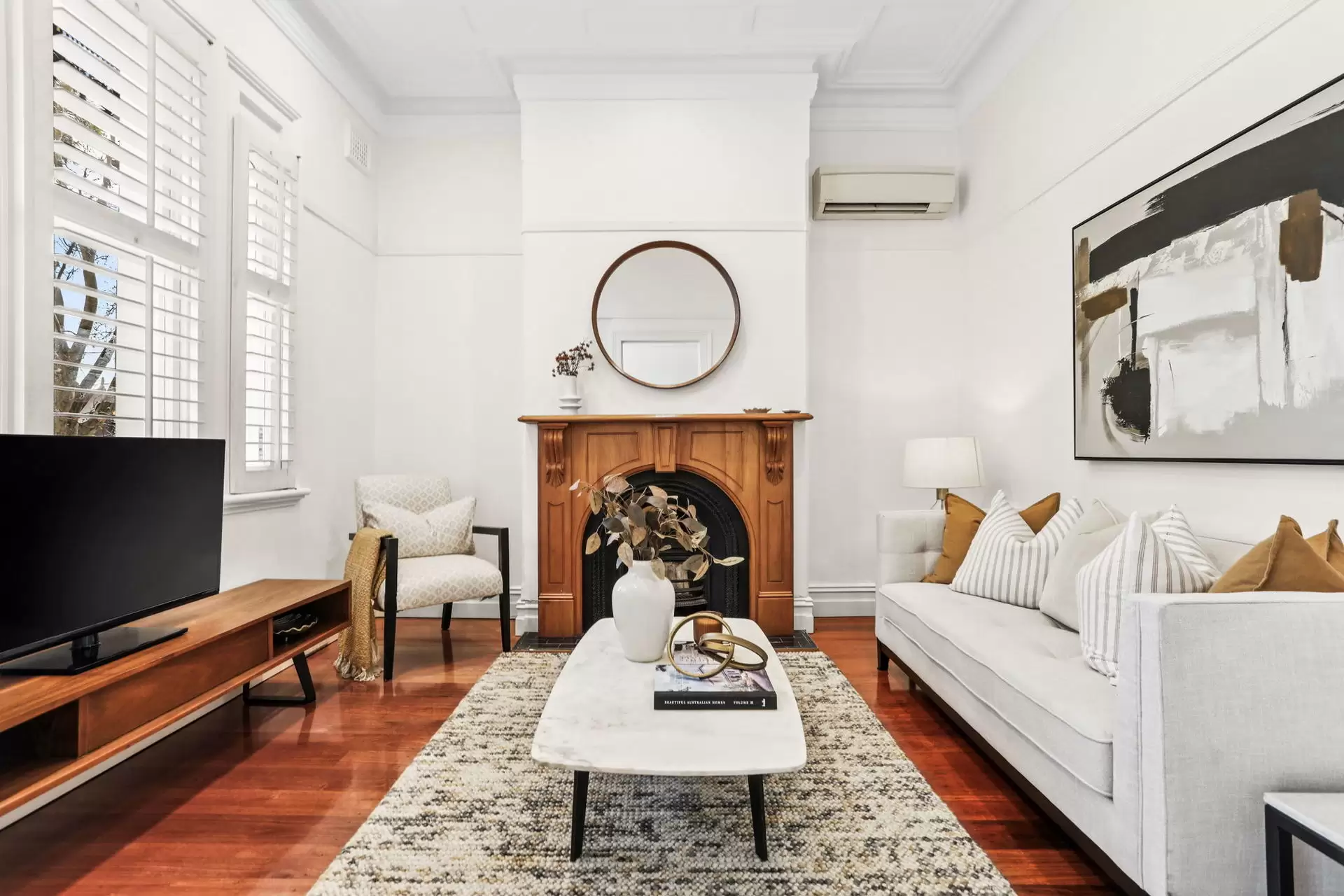37 Vernon Street, Woollahra Sold by Sydney Sotheby's International Realty - image 3