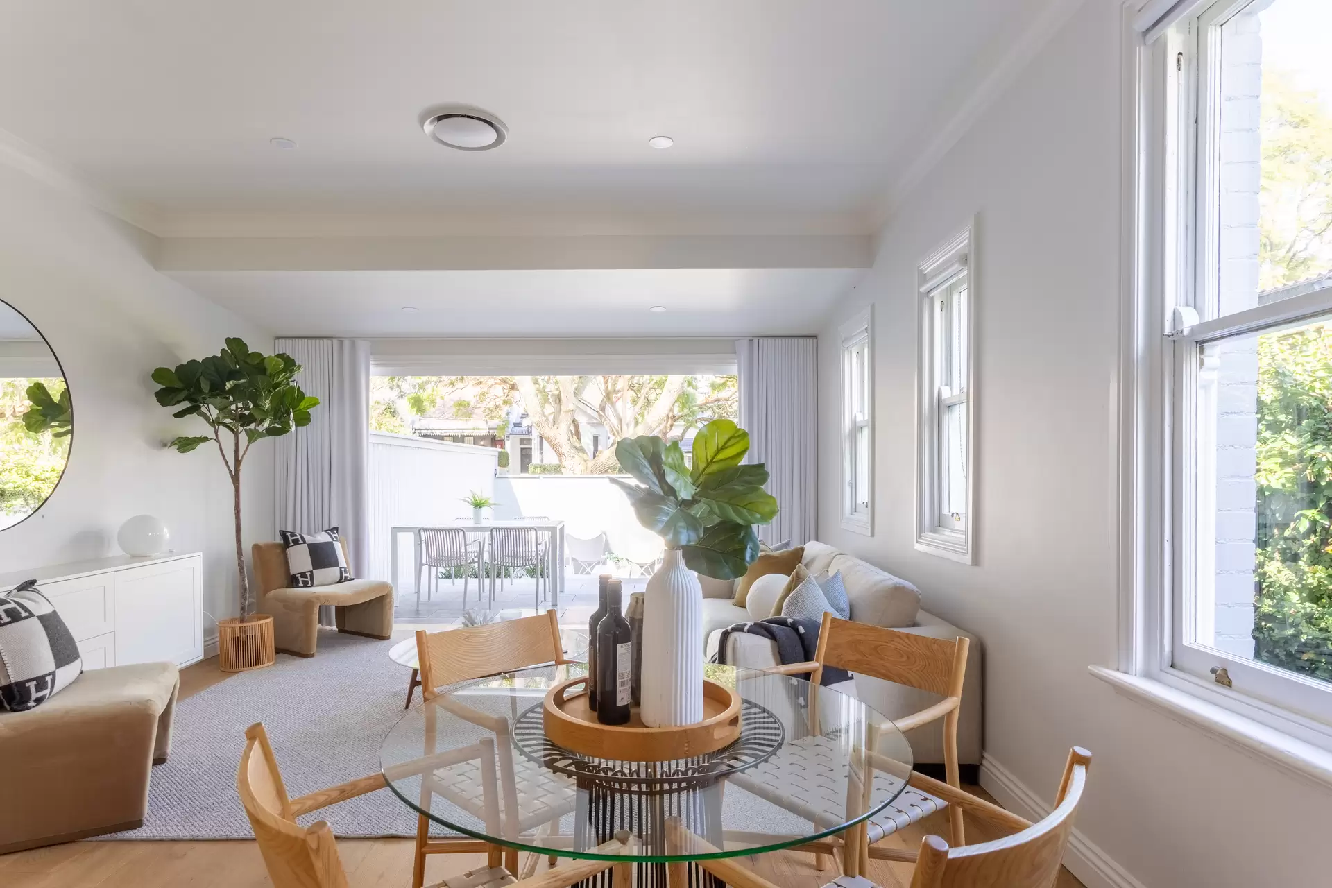 15 View Street, Woollahra Sold by Sydney Sotheby's International Realty - image 1