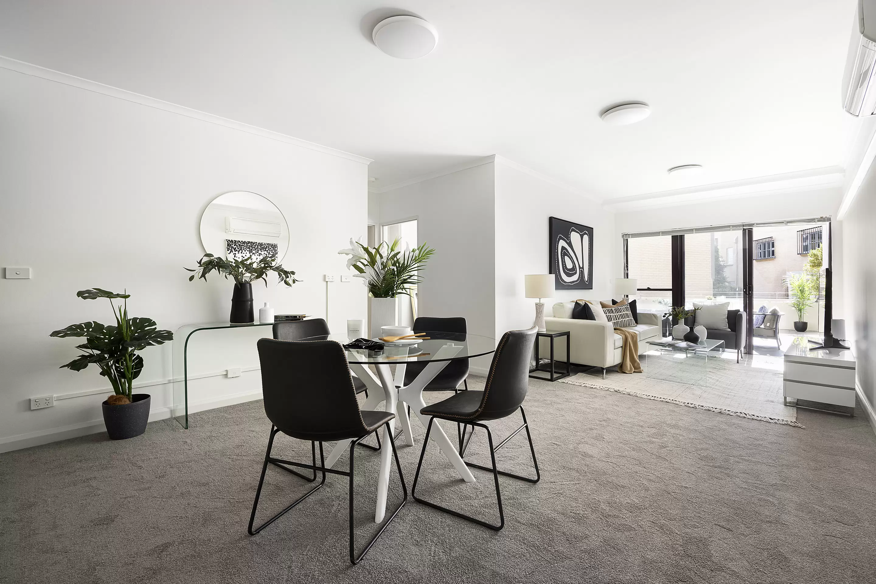 11/57-63 Belmore Road, Randwick Sold by Sydney Sotheby's International Realty - image 2