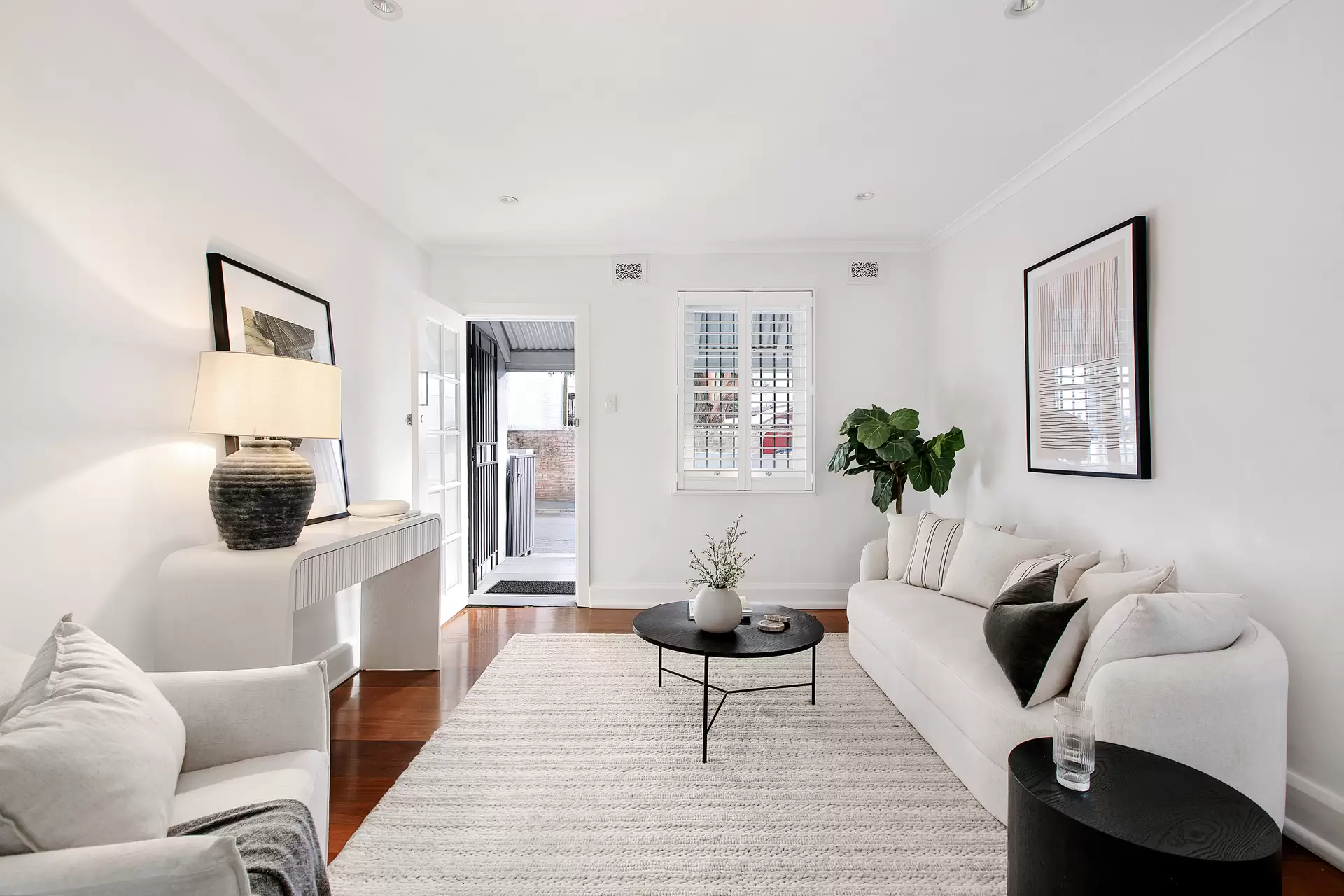 15 Comber Street, Paddington Sold by Sydney Sotheby's International Realty - image 1