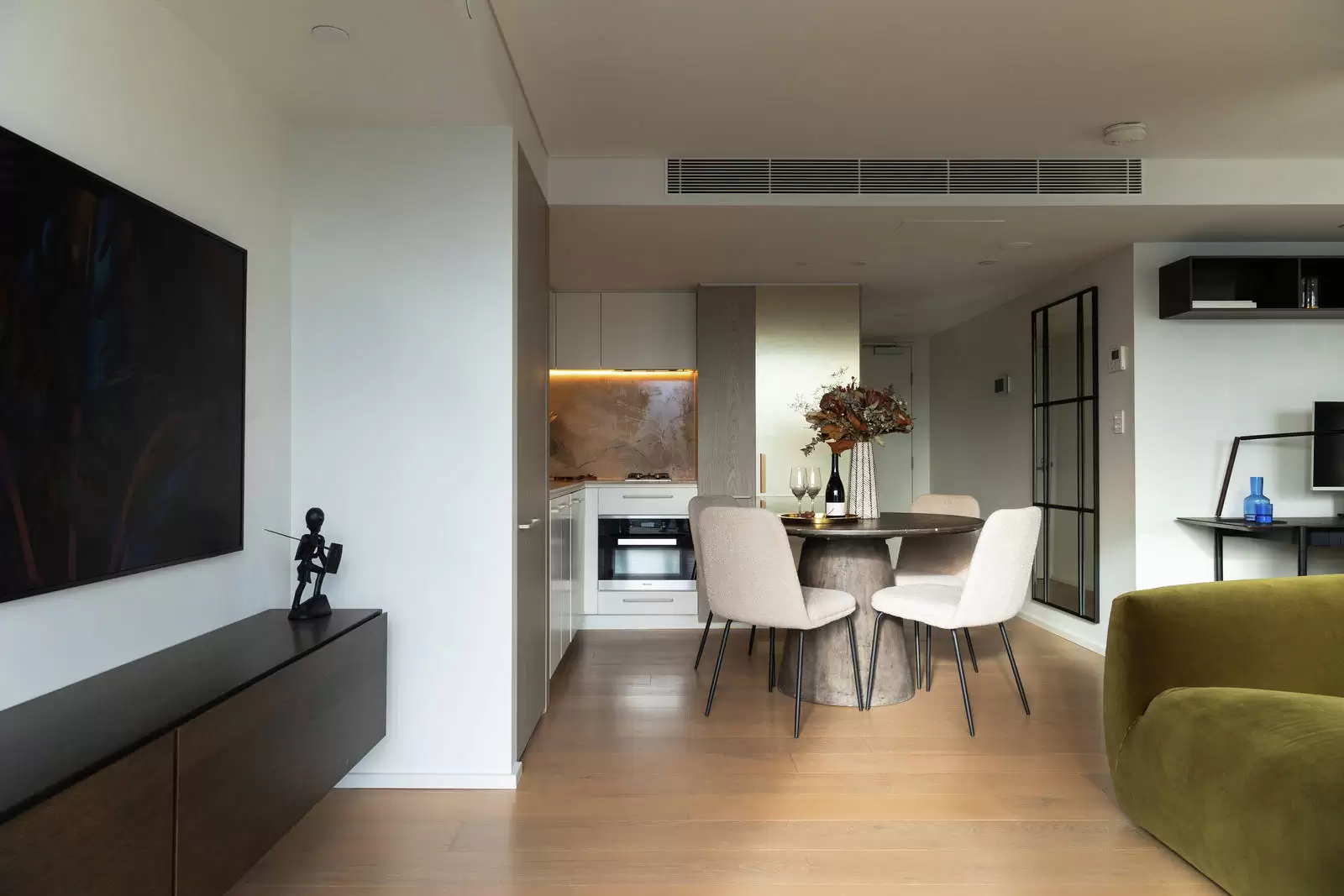 1101/226 Victoria Street, Potts Point Leased by Sydney Sotheby's International Realty - image 7