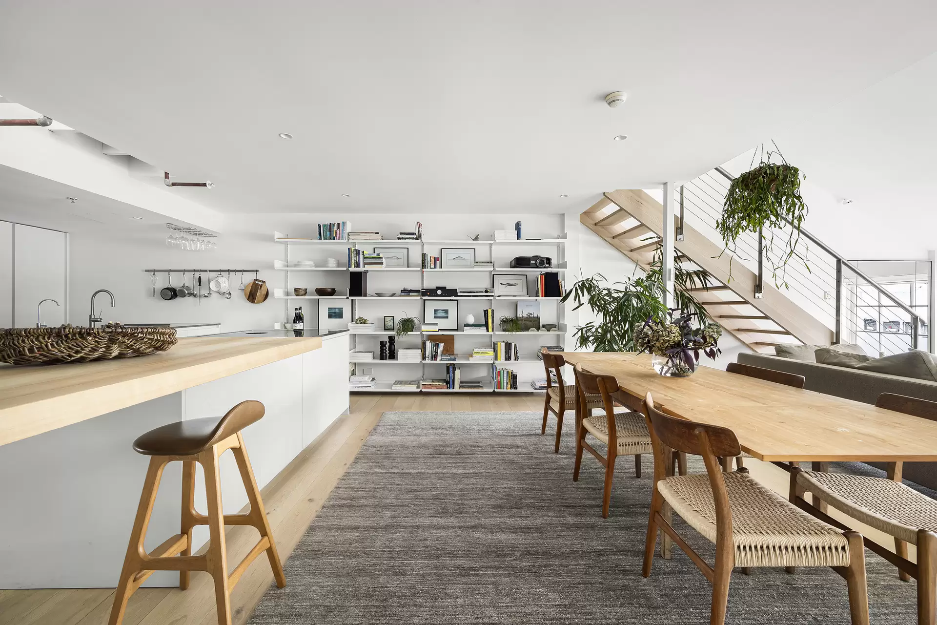 541/6E Cowper Wharf Roadway, Woolloomooloo For Sale by Sydney Sotheby's International Realty - image 3