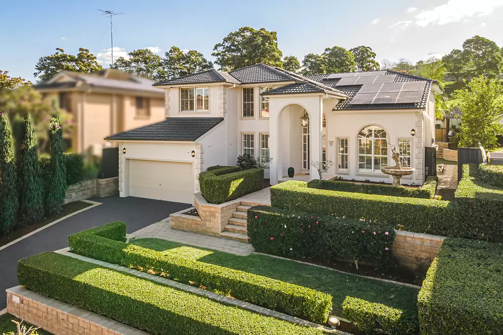 8 Foley Place, Castle Hill Sold by Sydney Sotheby's International Realty
