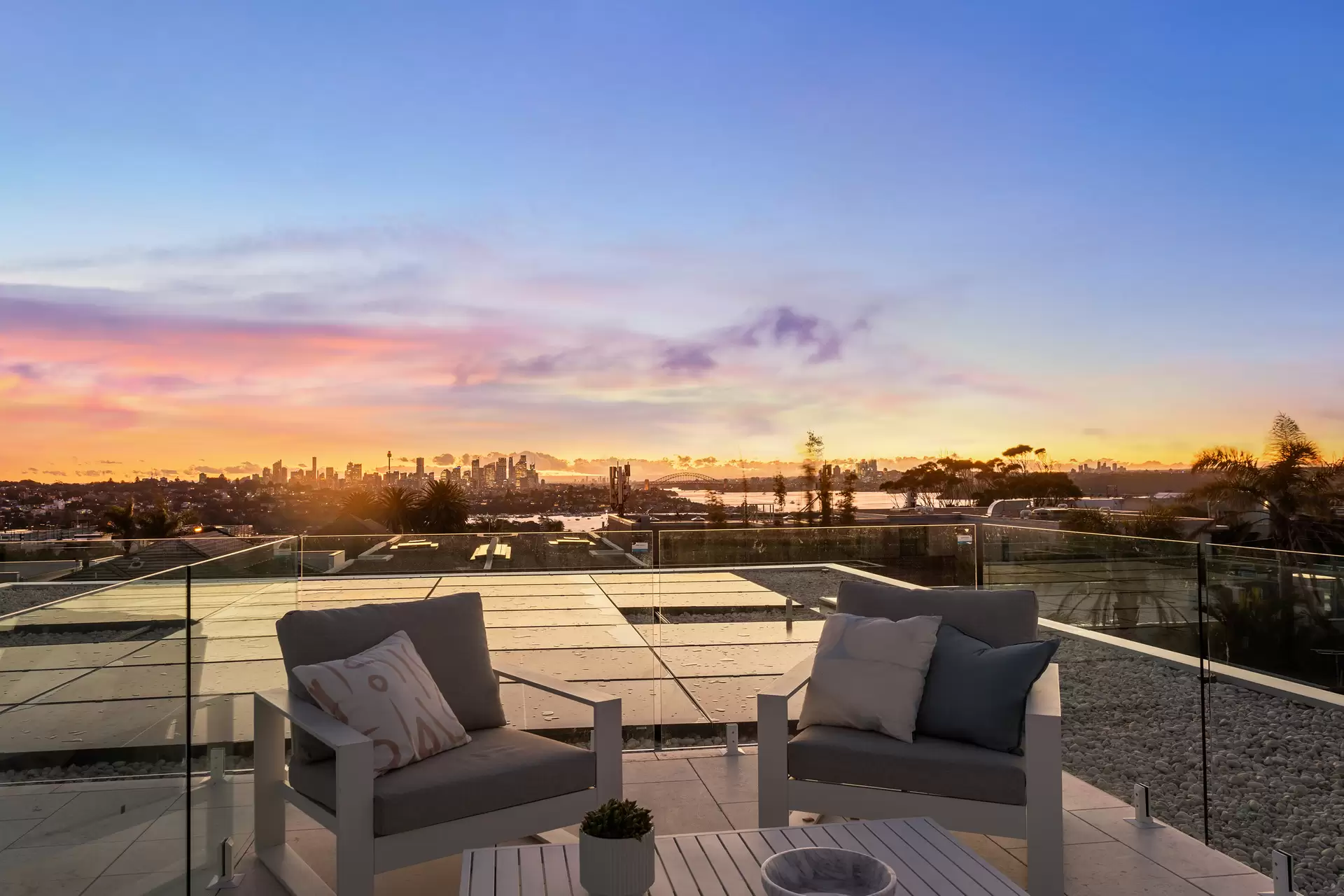 19A Napier Street, Dover Heights Sold by Sydney Sotheby's International Realty - image 1