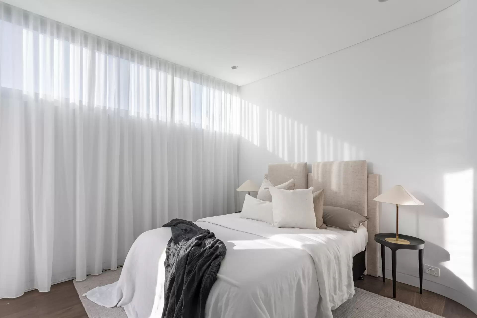 19A Napier Street, Dover Heights Sold by Sydney Sotheby's International Realty - image 1