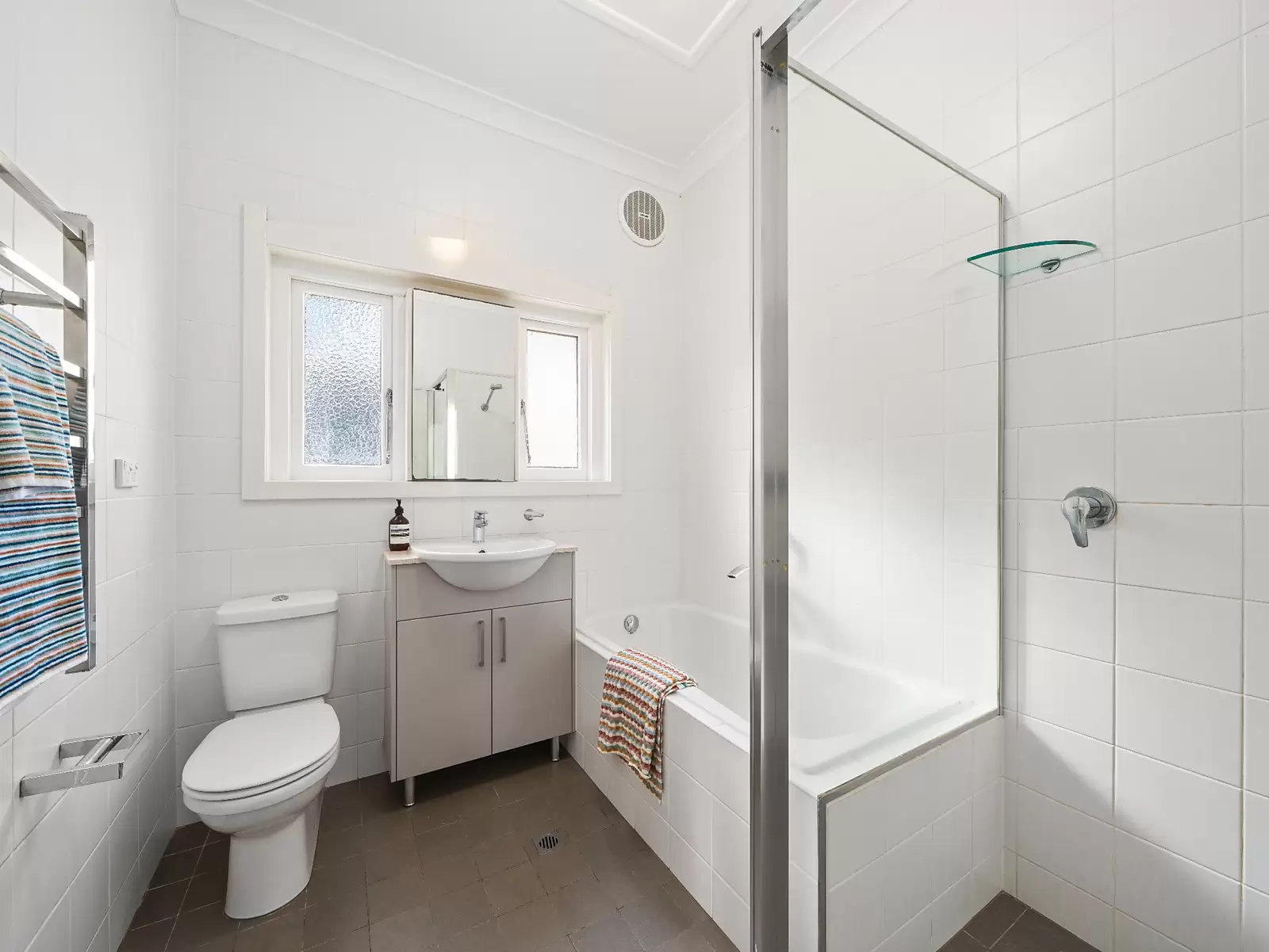 3/10 New Beach Road, Darling Point Sold by Sydney Sotheby's International Realty - image 7