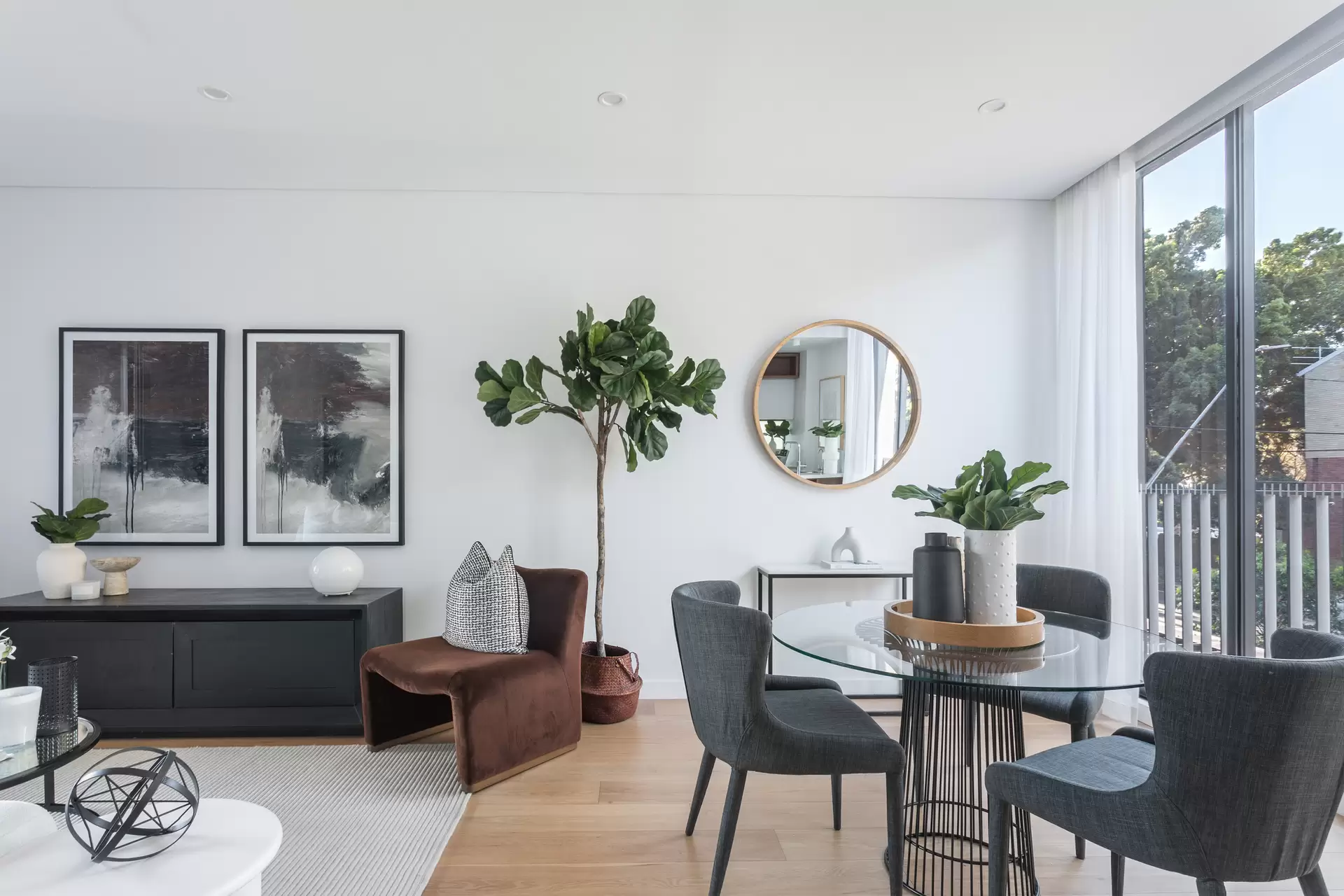 105/71-91 Euston Road, Alexandria Sold by Sydney Sotheby's International Realty - image 1