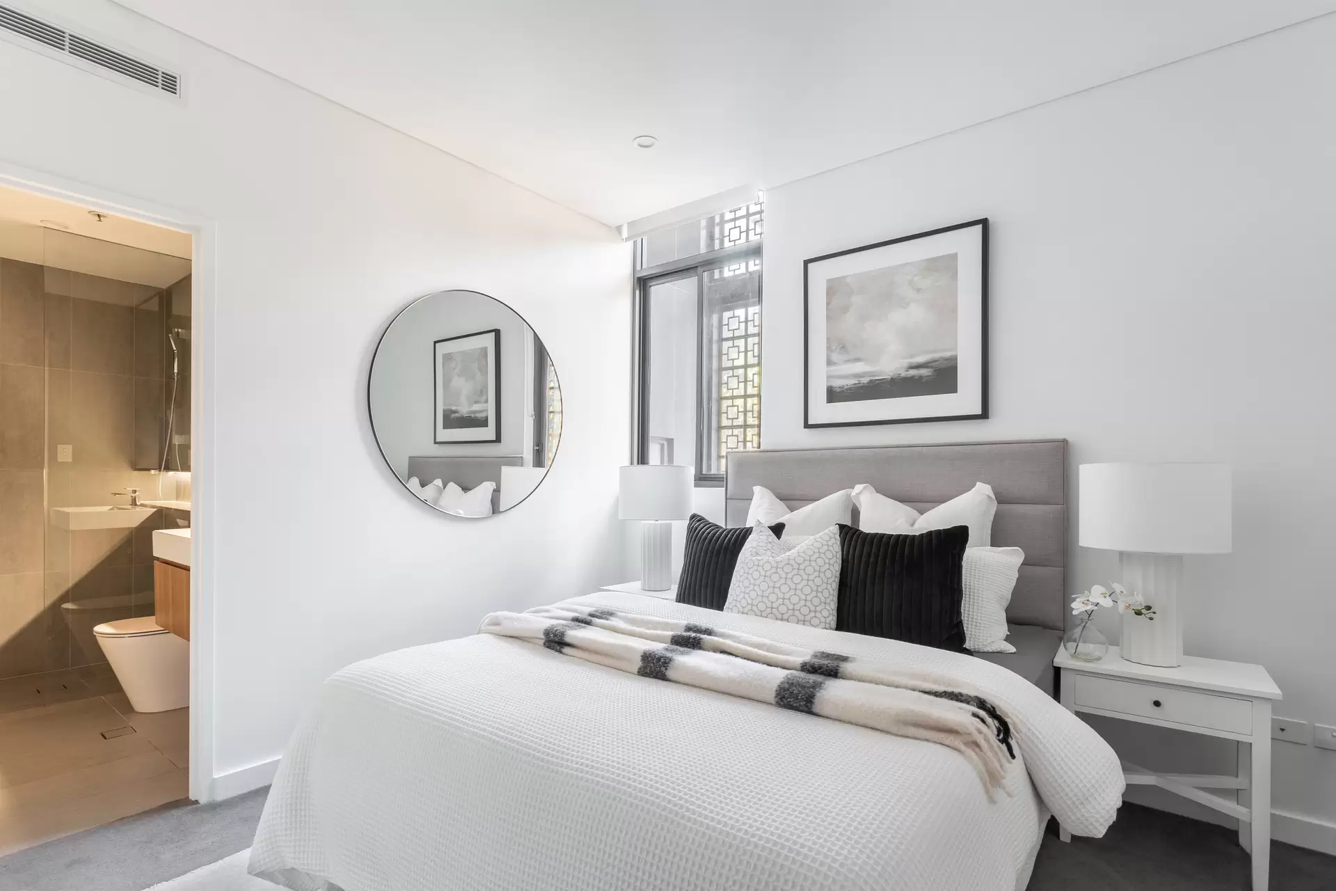 105/71-91 Euston Road, Alexandria Sold by Sydney Sotheby's International Realty - image 1