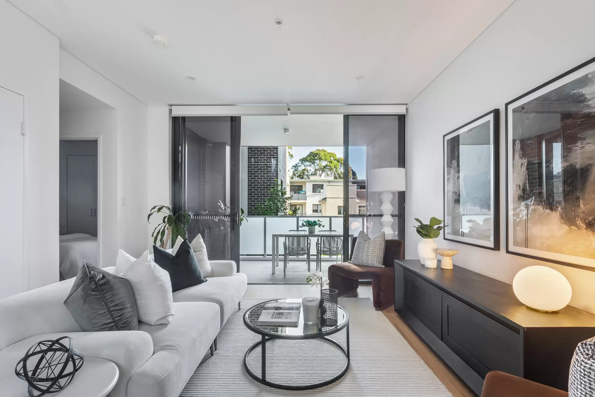 105/71-91 Euston Road, Alexandria Sold by Sydney Sotheby's International Realty - image 1