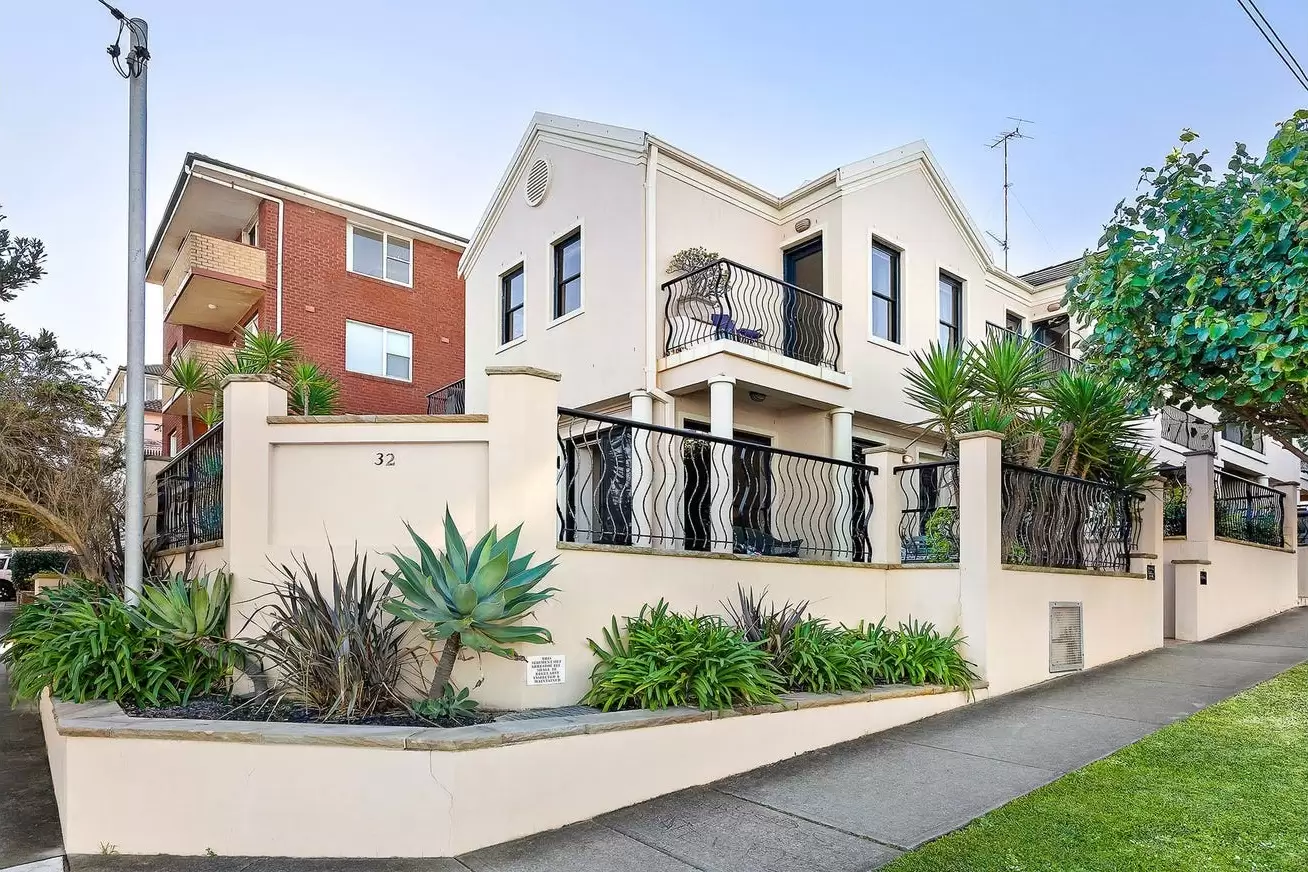 1/32 Bond Street, Maroubra Sold by Sydney Sotheby's International Realty - image 1