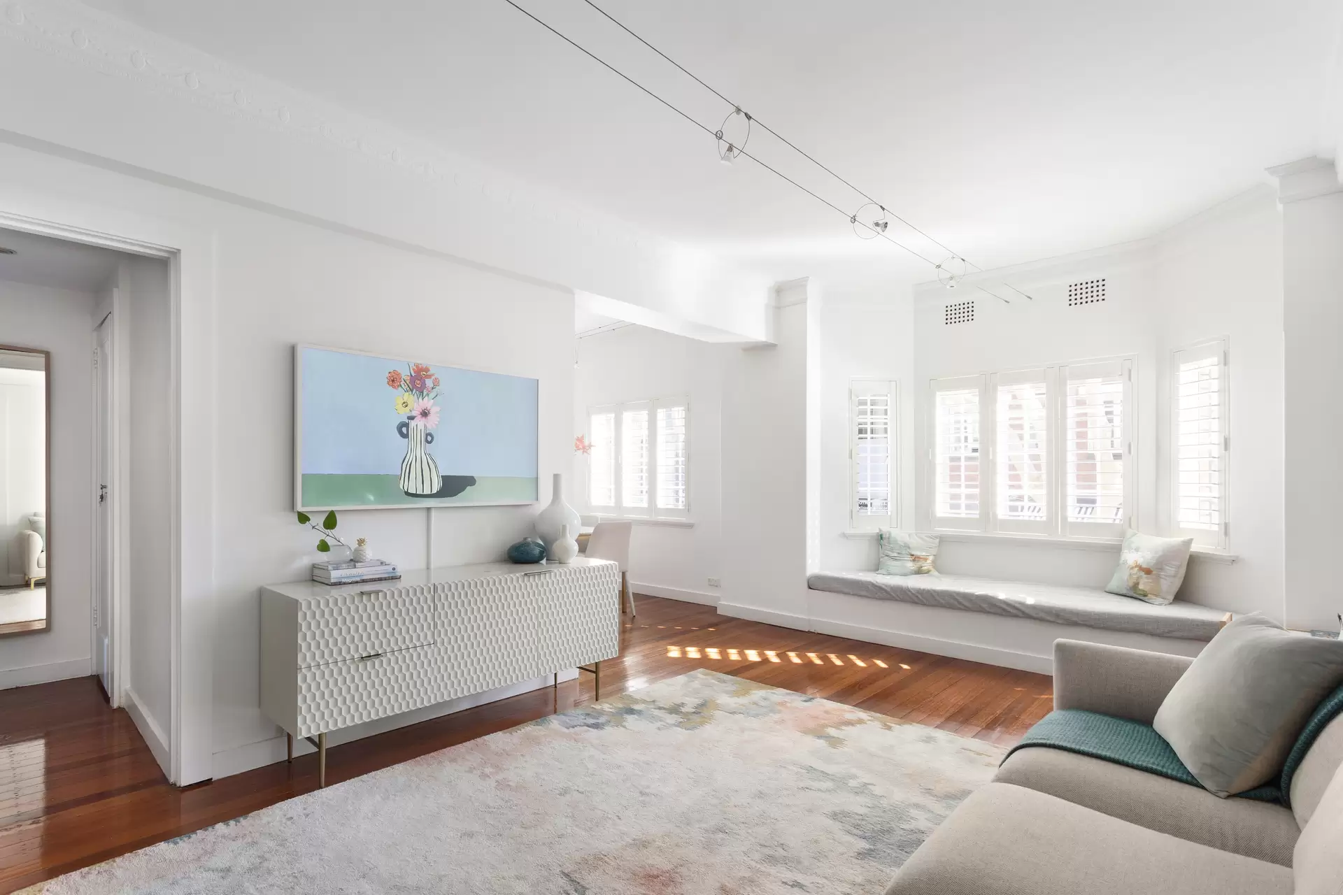 18/16 Macleay Street, Elizabeth Bay Sold by Sydney Sotheby's International Realty - image 1