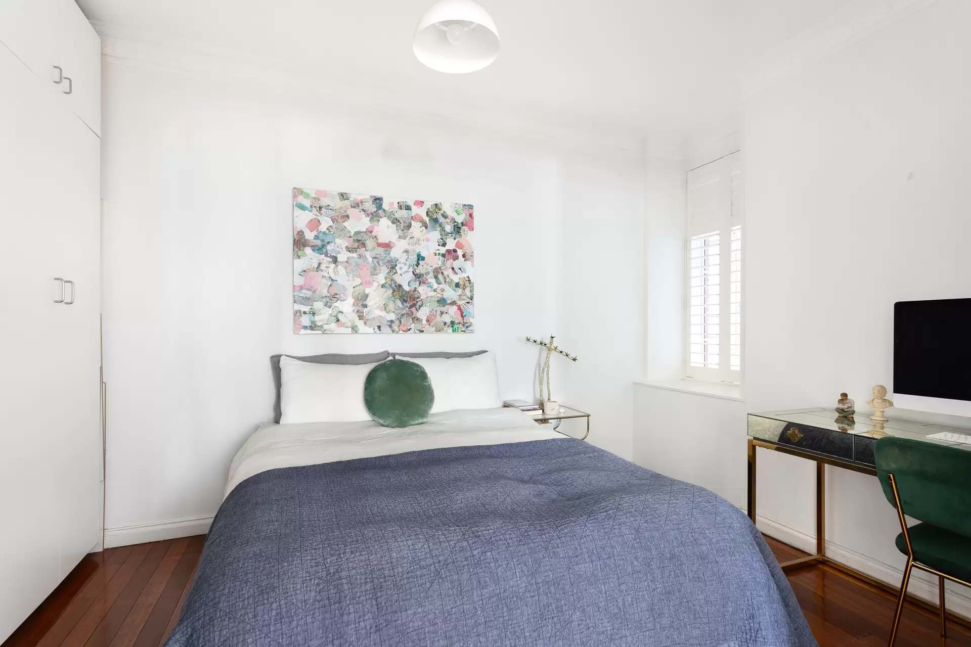 18/16 Macleay Street, Elizabeth Bay Sold by Sydney Sotheby's International Realty - image 1